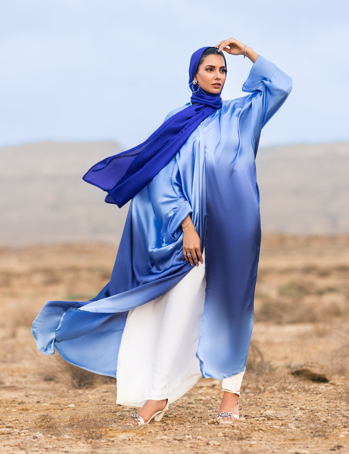 MIDNIGHT OMBRE ABAYA