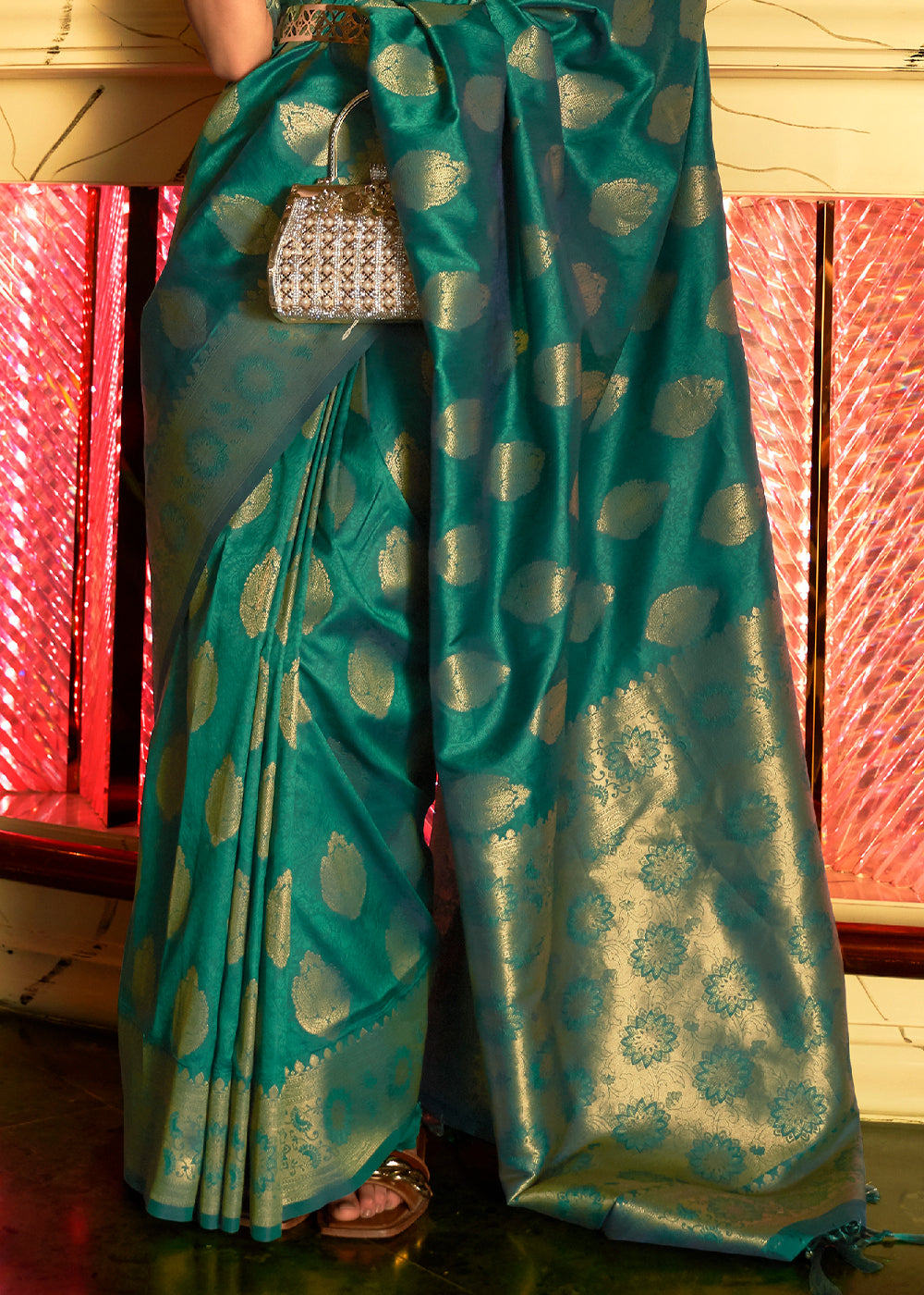 Castleton Green Handloom Woven Banarasi Silk Saree