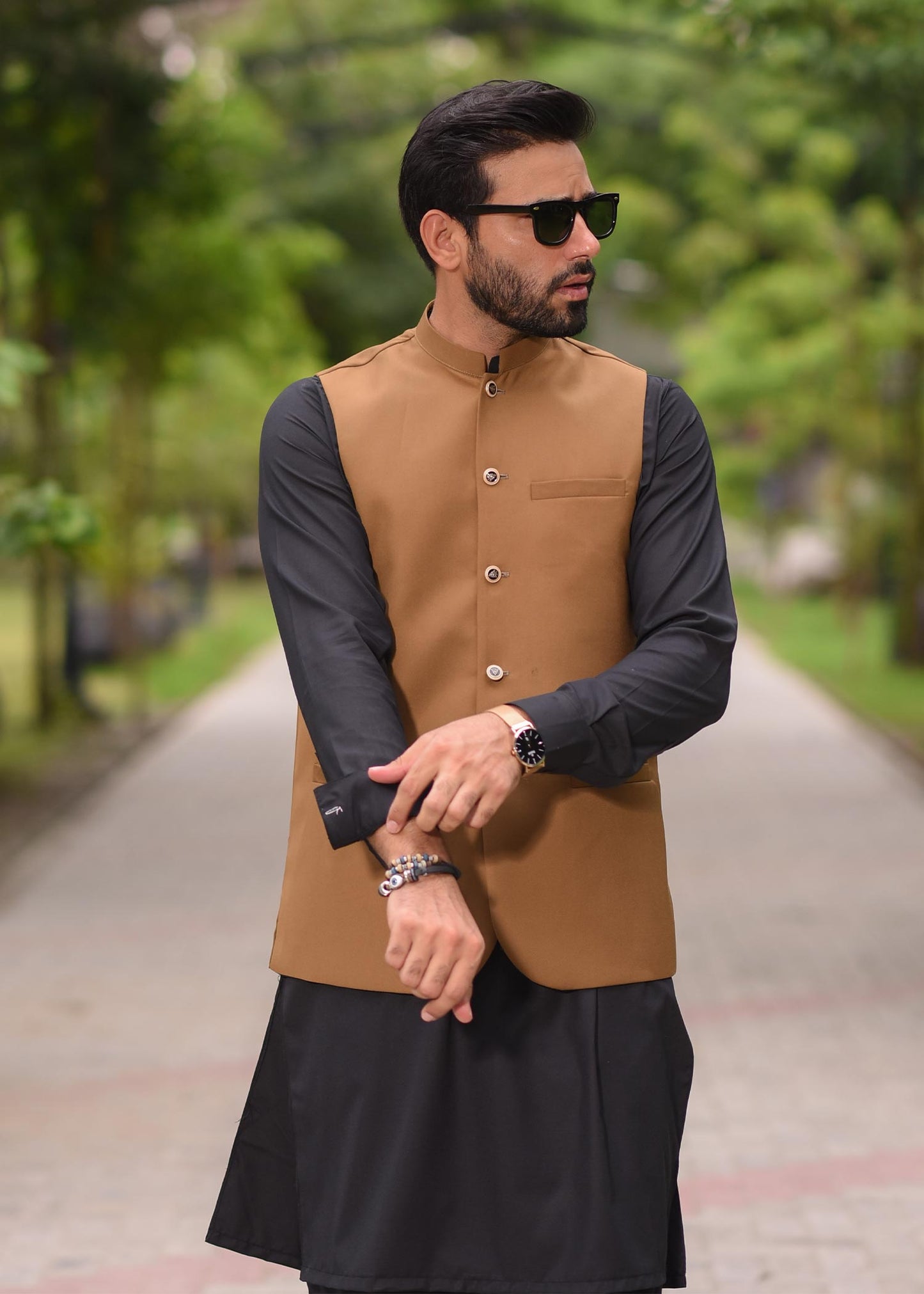 Muraqsh - Camel on Black - 3PC