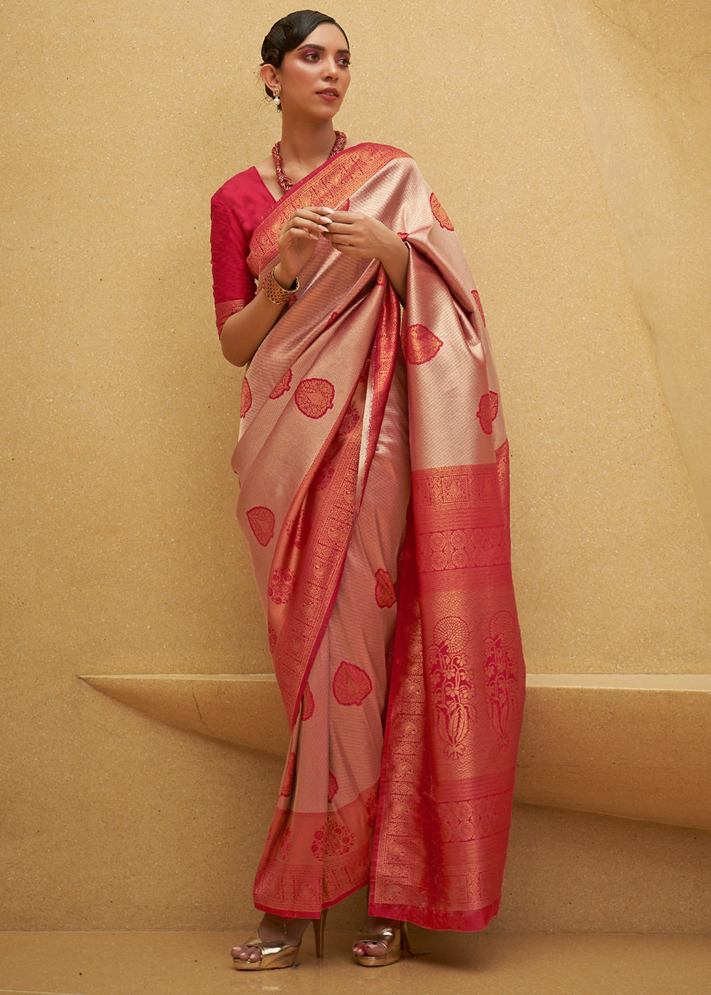 Shades Of Red Two Tone Woven Silk Saree