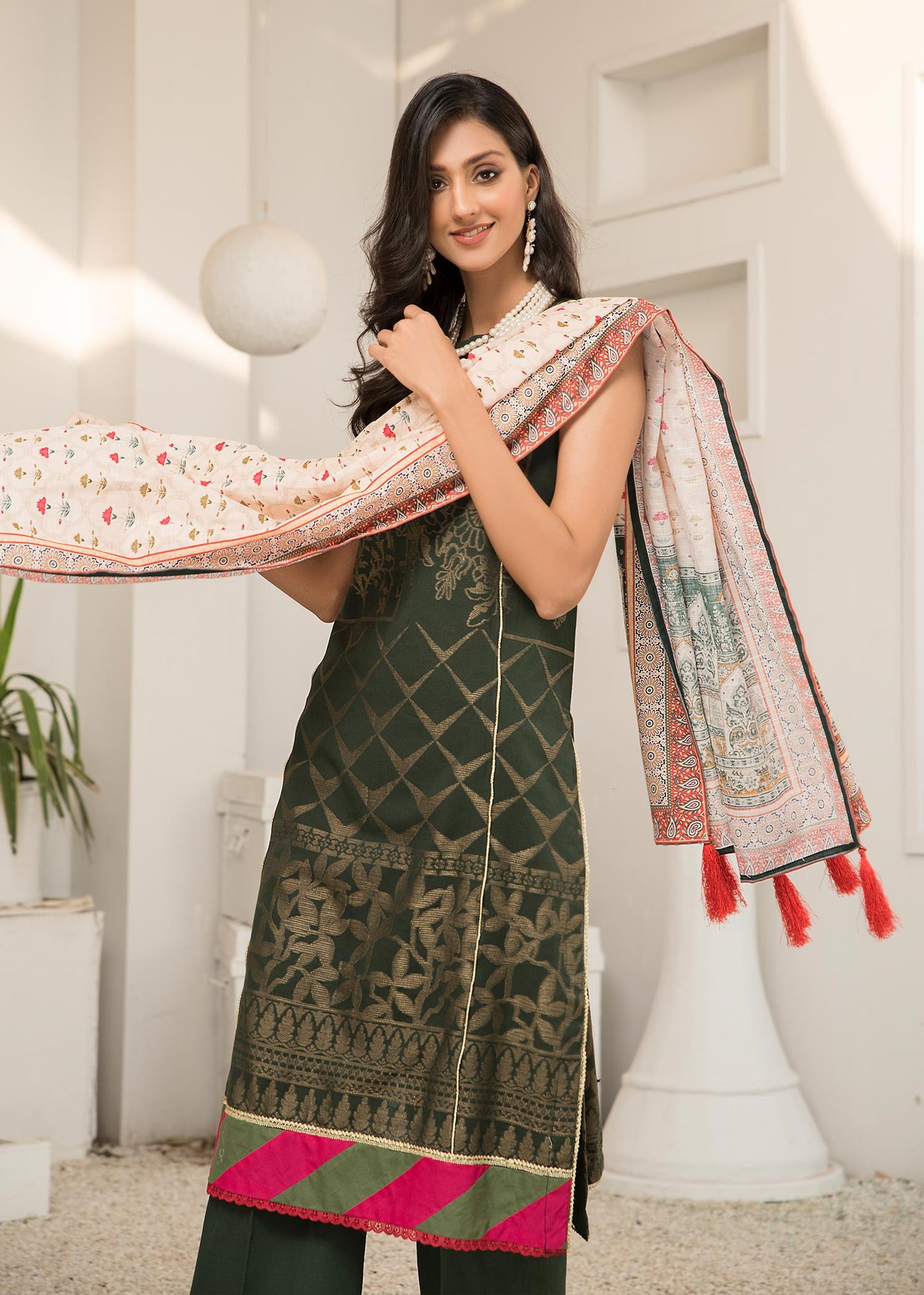 Jacquard - CASTLETON Dyed Khaddar Jacquard
