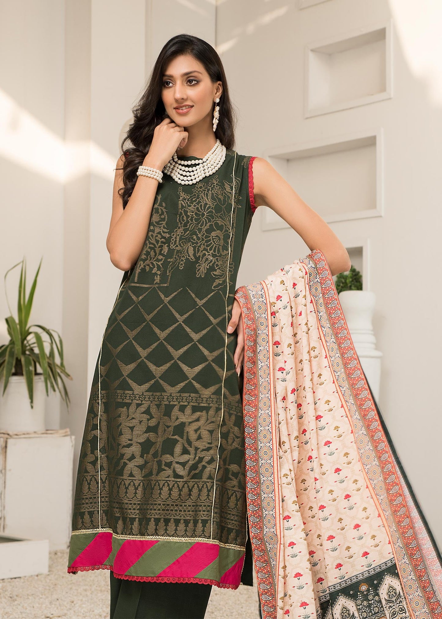 Jacquard - CASTLETON Dyed Khaddar Jacquard