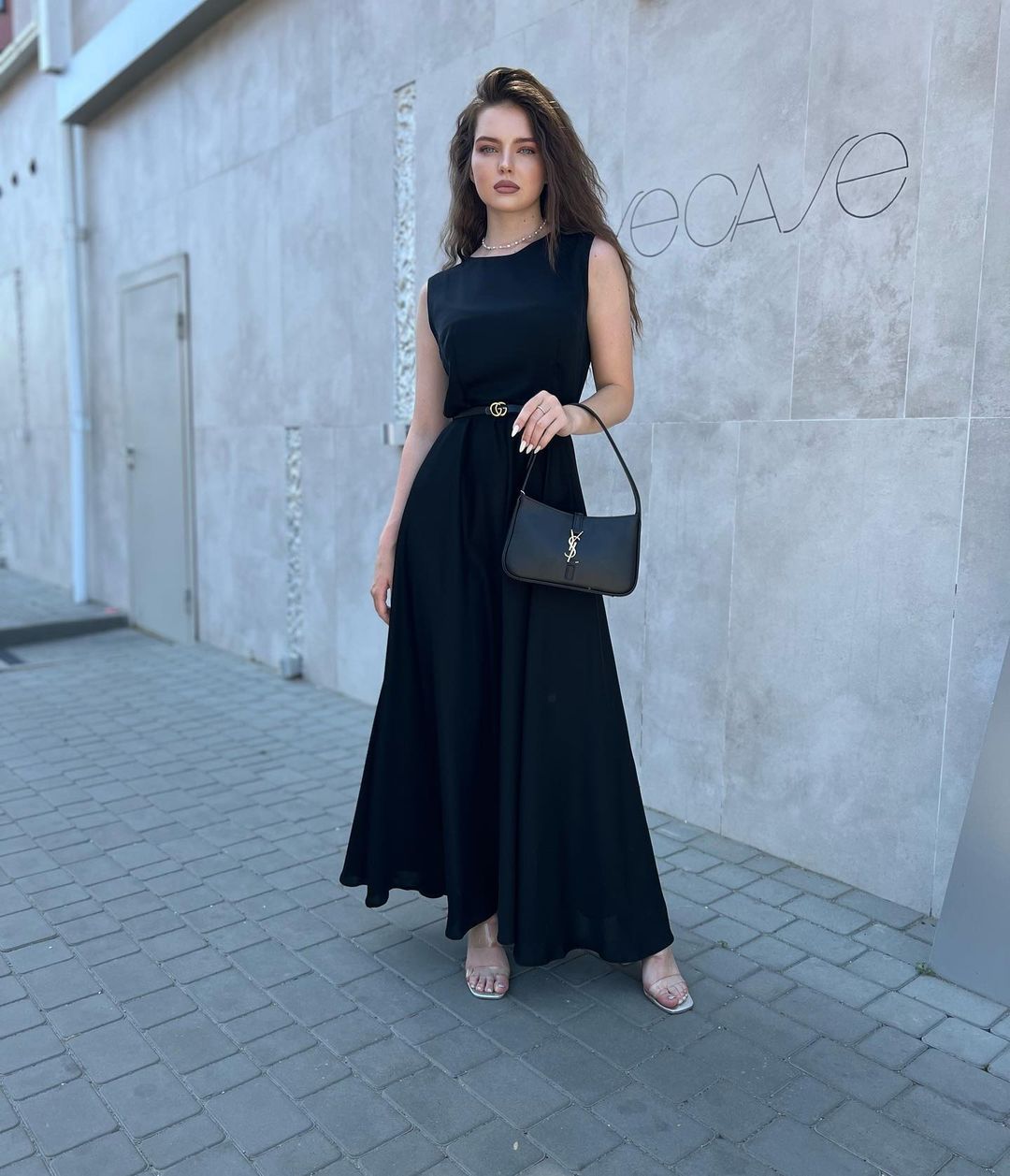 Bianca Jet black Sleeveless Midi Dress