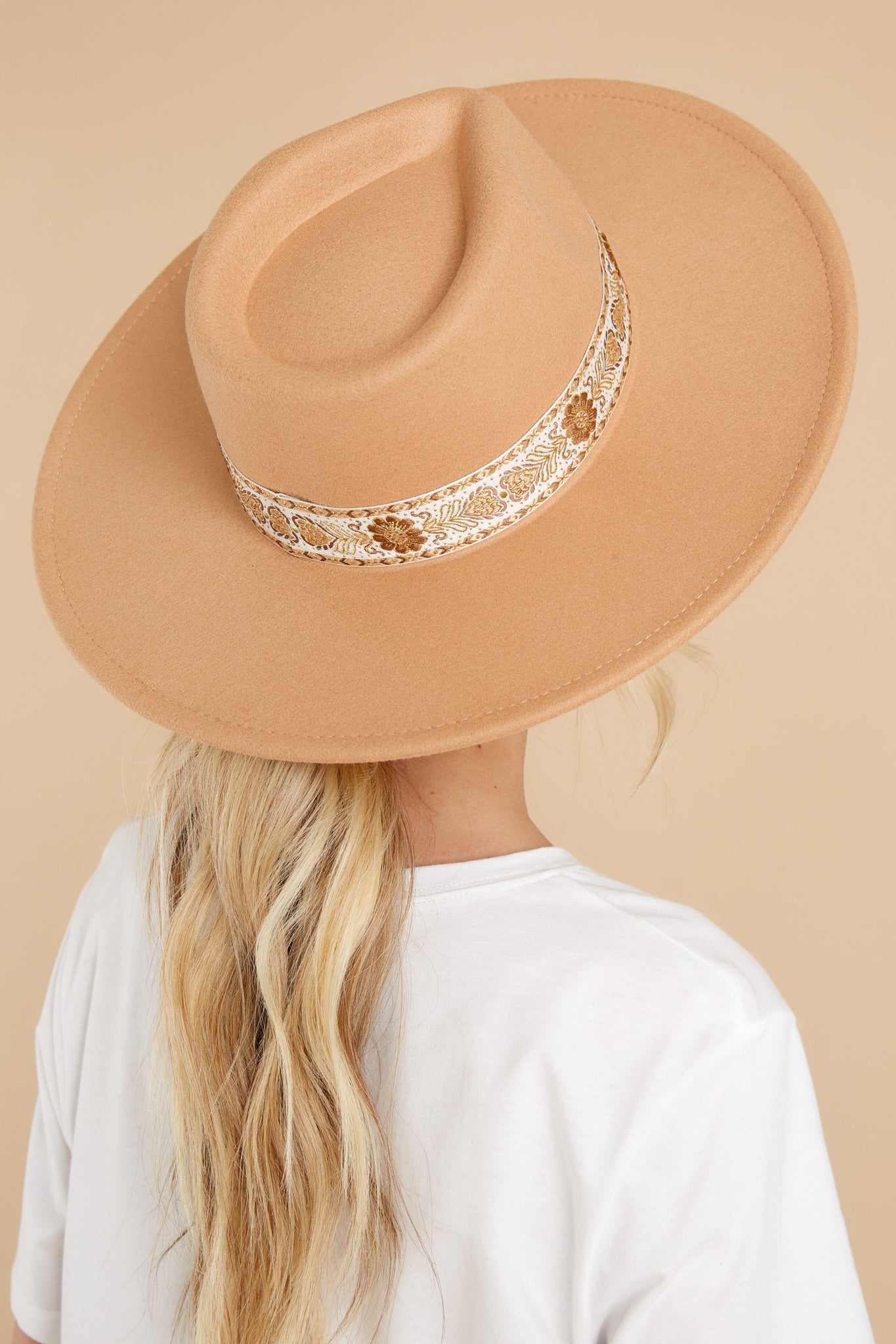 Look Who's Trending Light Tan Hat