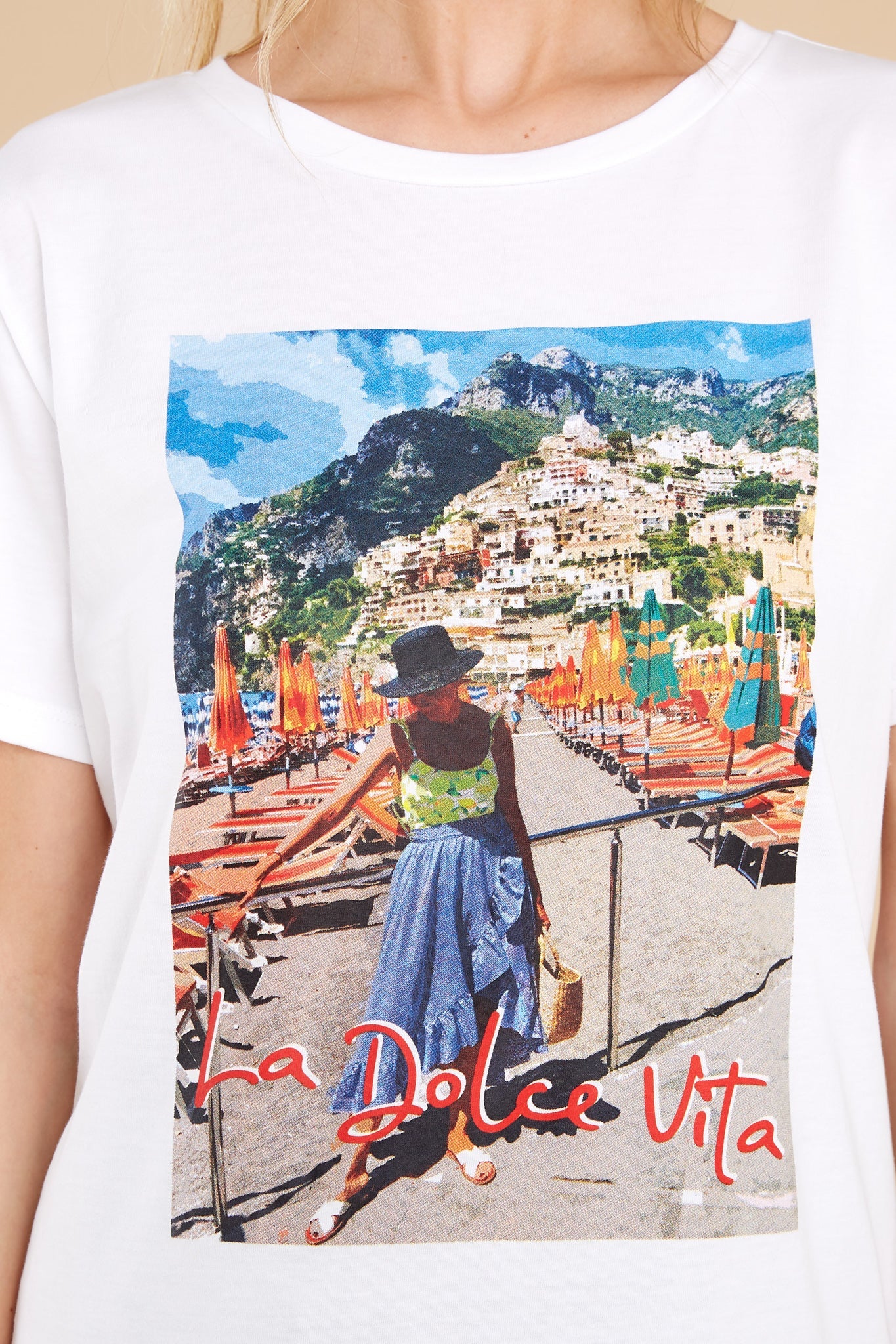 Lola La Dolce Vita White Loose Tee