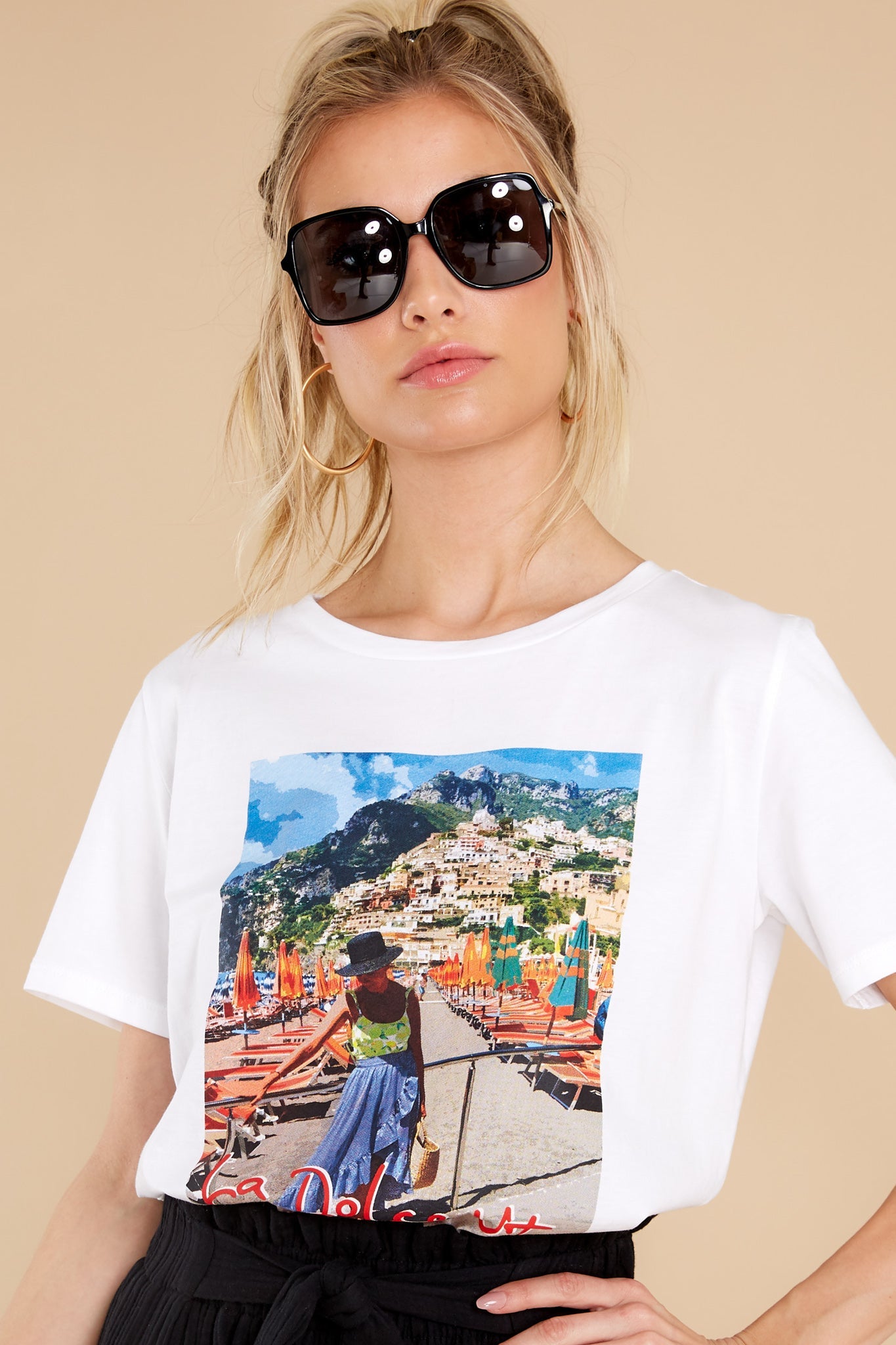 Lola La Dolce Vita White Loose Tee