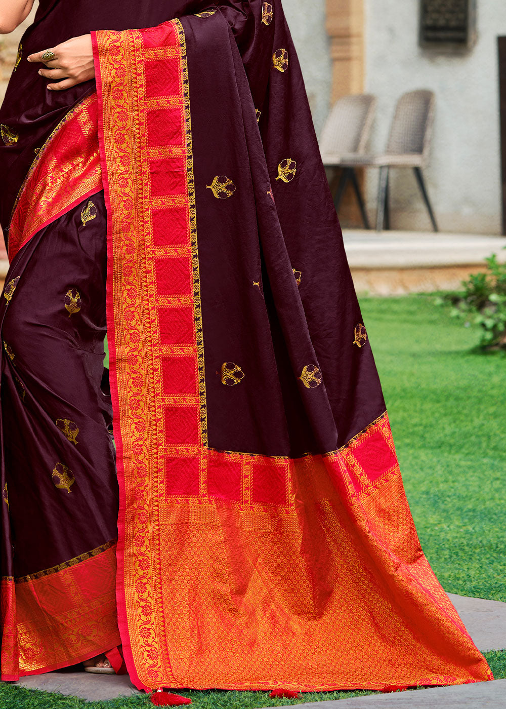 Umber Brown Zari Woven Kanjivaram Silk Saree