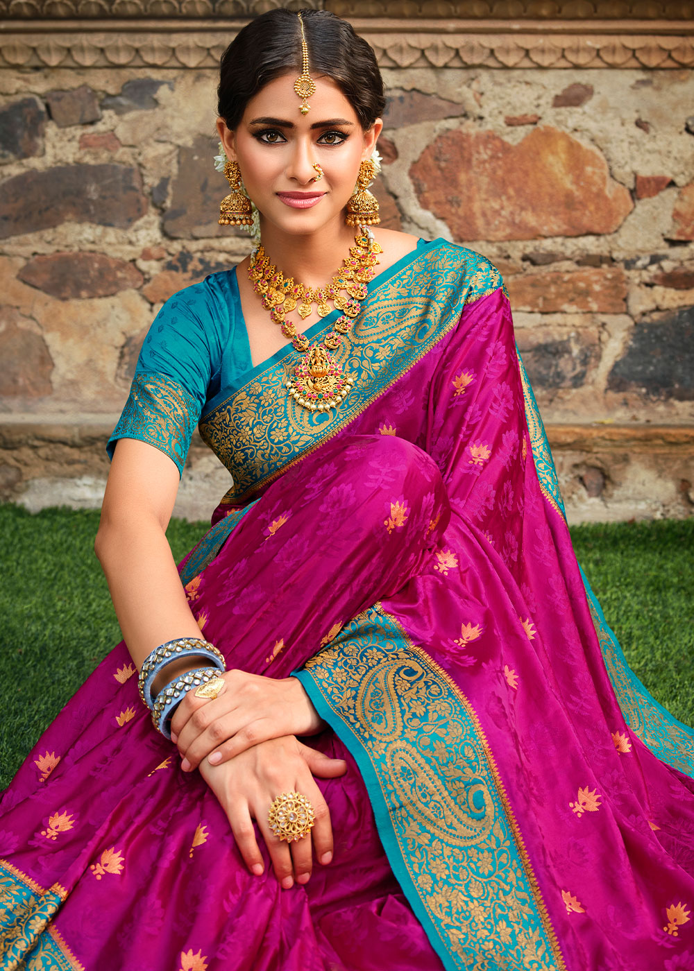 Magenta Pink Zari Woven Kanjivaram Silk Saree