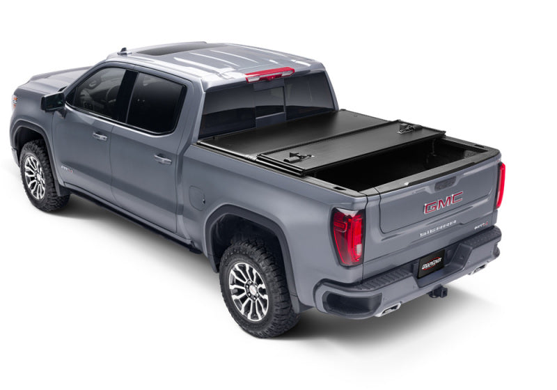 UnderCover 16-21 Toyota Tacoma Double Cab 5ft Triad Bed Cover (undTR46014)