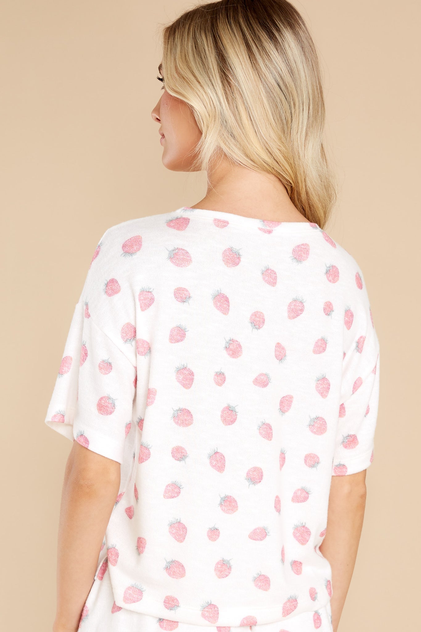 Kylie White Sand Strawberry Top