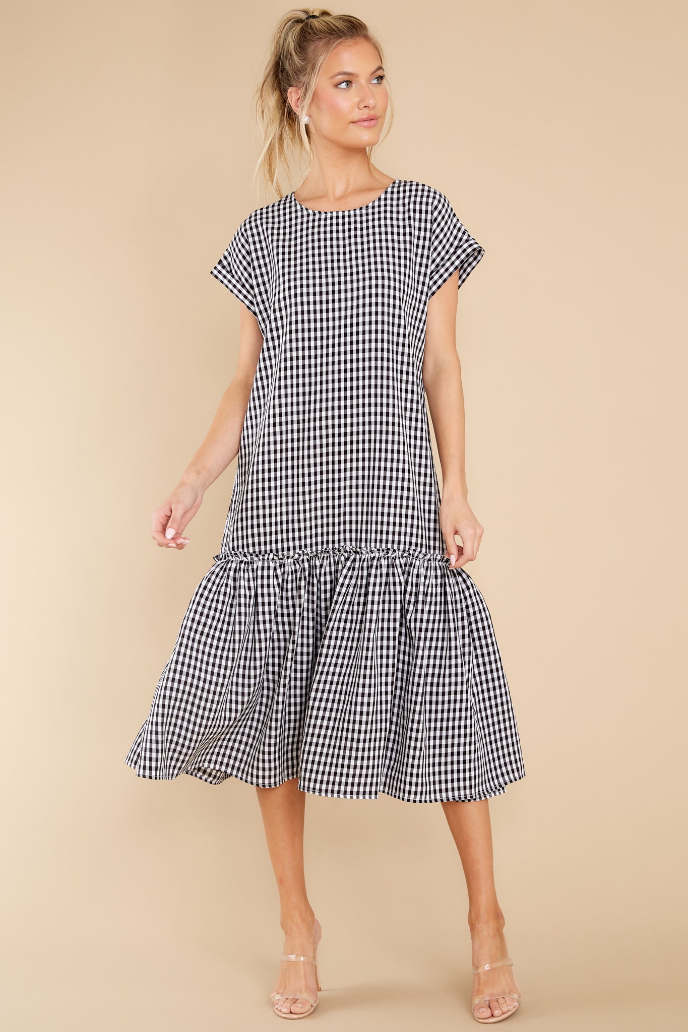 Bold Choice White And Black Gingham Tiered Midi Dress