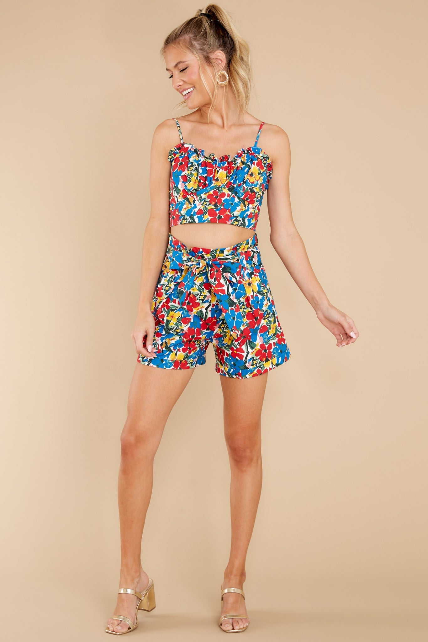 How Spectacular Red Sorrente Print High Waisted Shorts