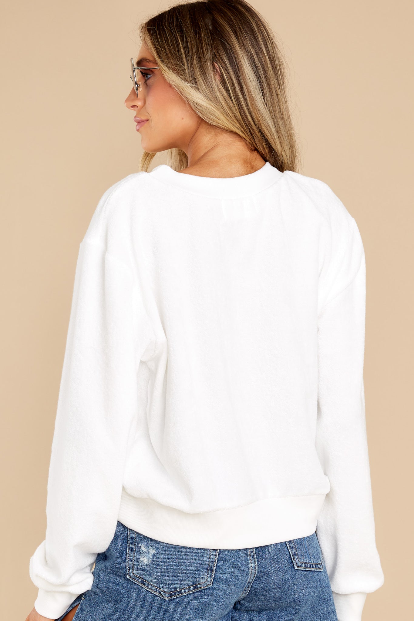 Ocean Views White Sweatshirt