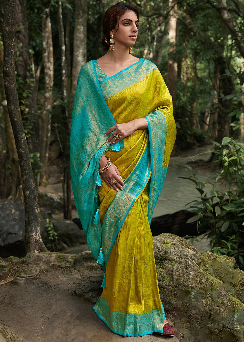 Green & Blue Zari Woven Kanjivaram Silk Saree