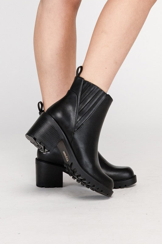 Wisely Ankle Bootie