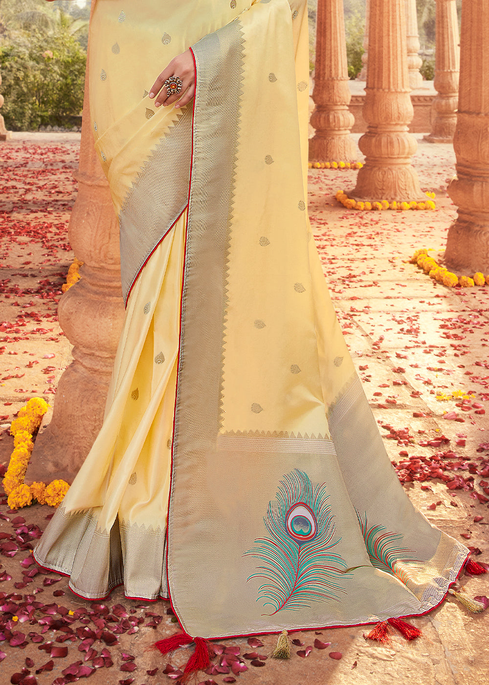 Champagne Yellow Woven Kanjivaram Silk Saree