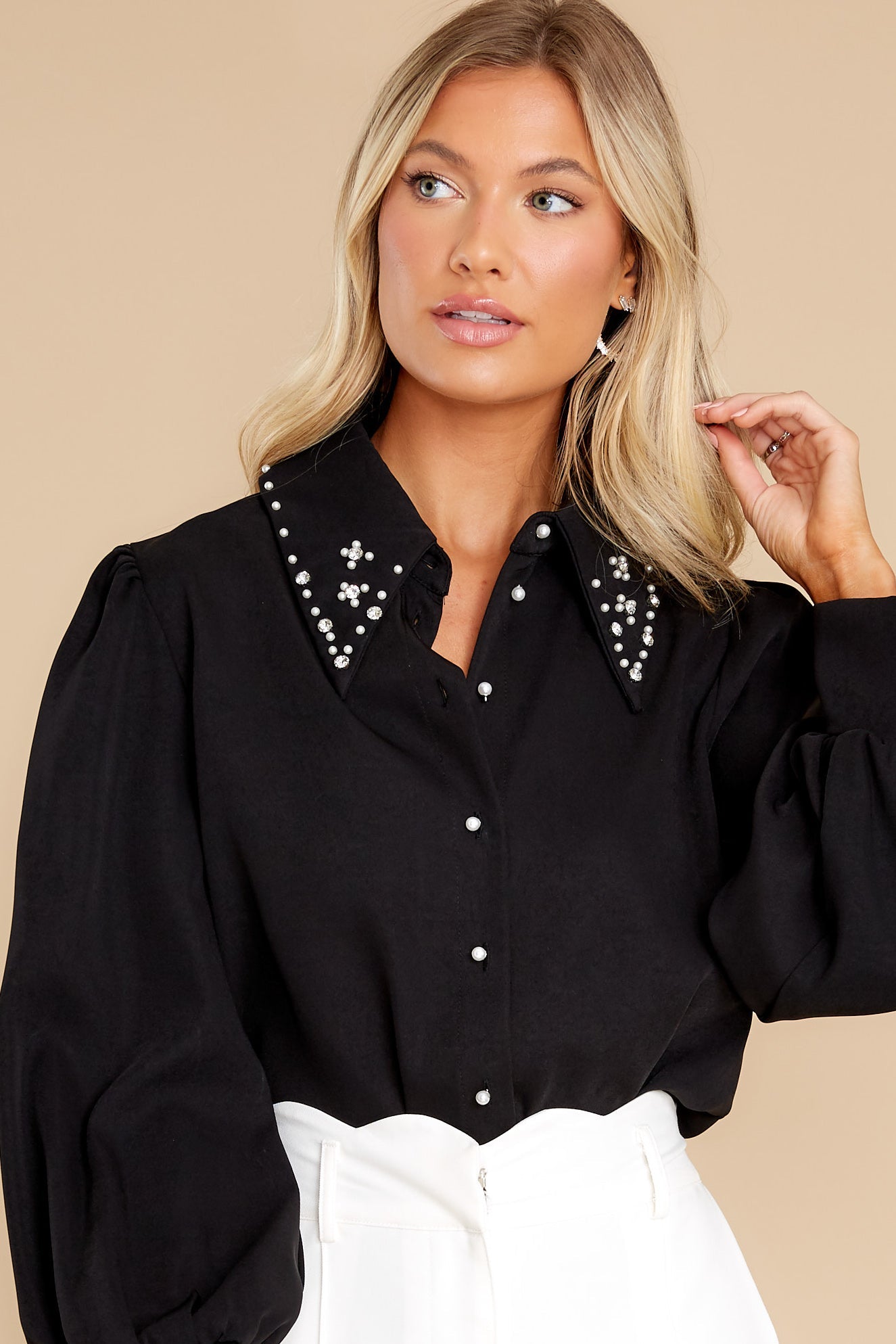 A Woman's Touch Black Top