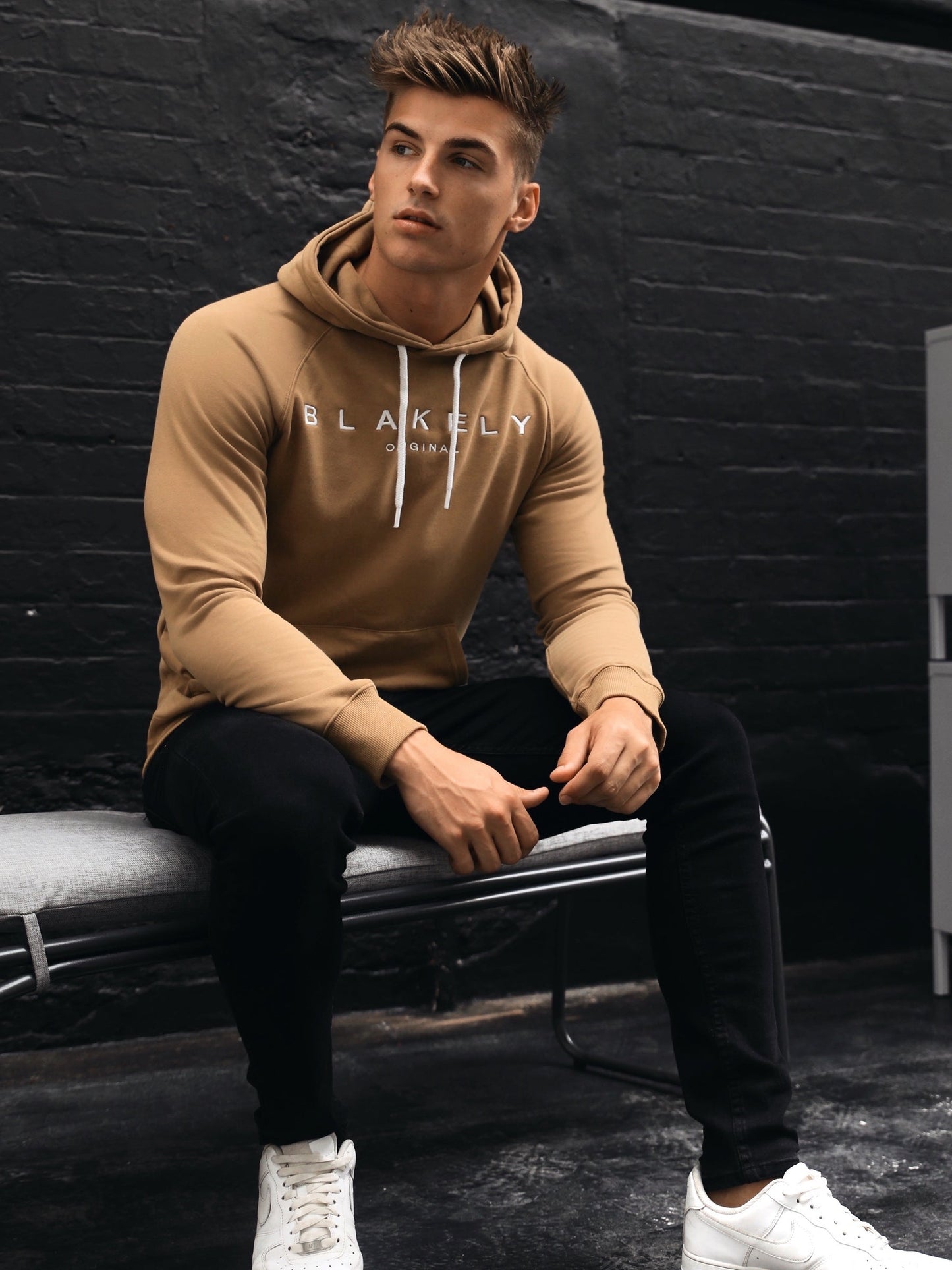 Varamero Hoodie - Golden