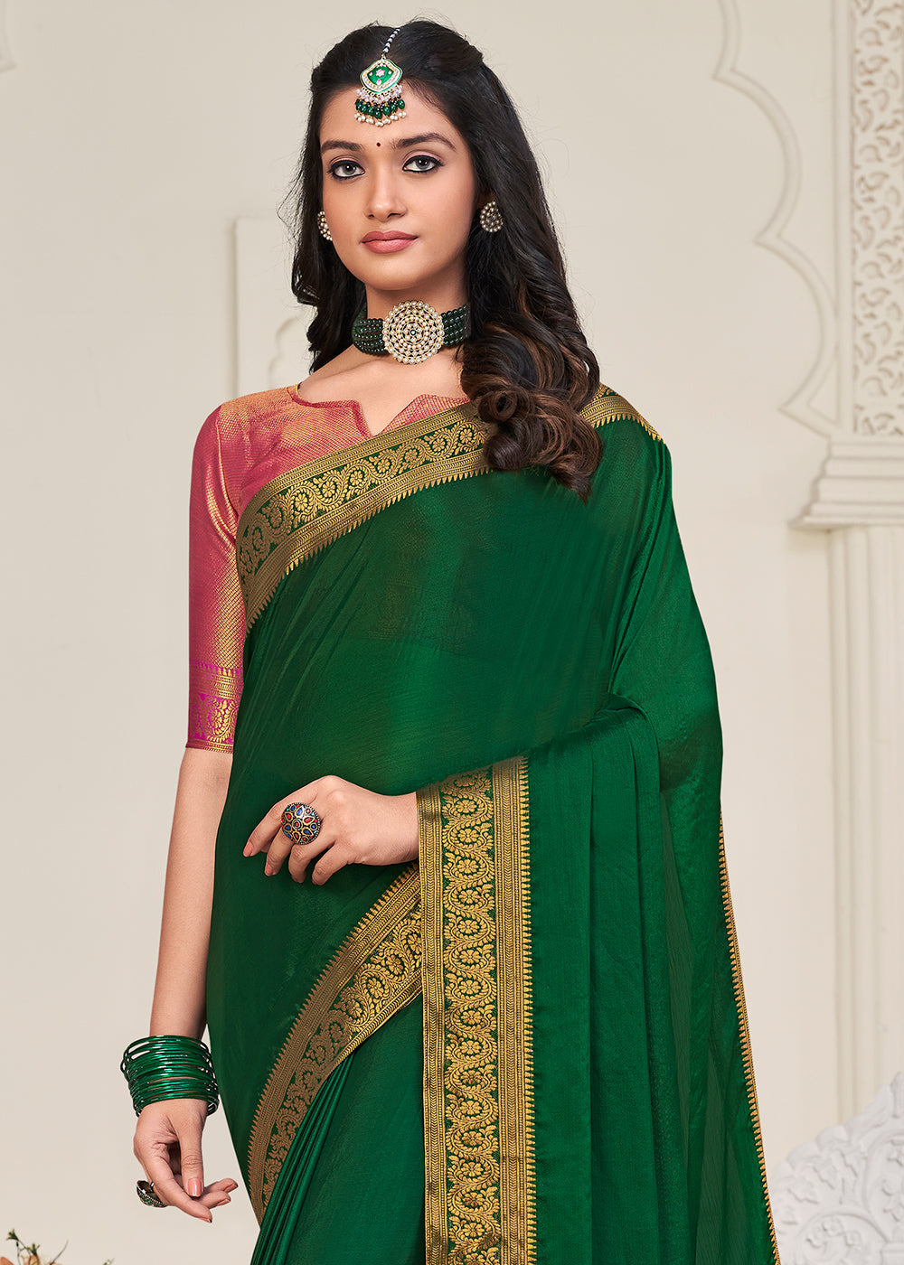 Castleton Green Woven Chinon Silk Saree