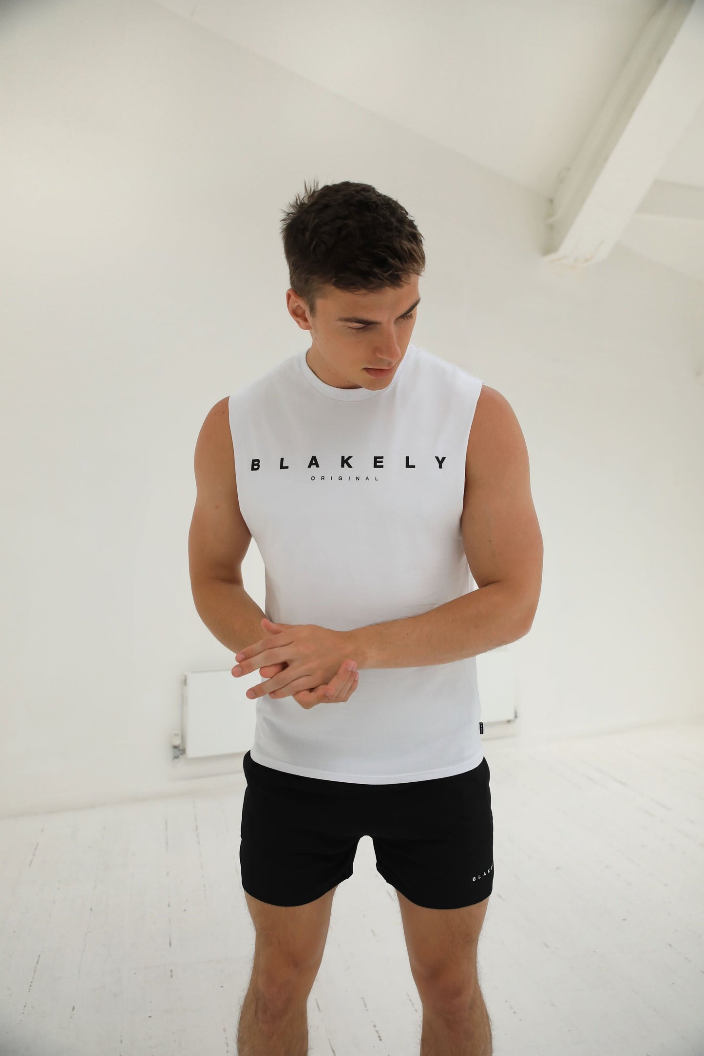 Apex Sleeveless - White