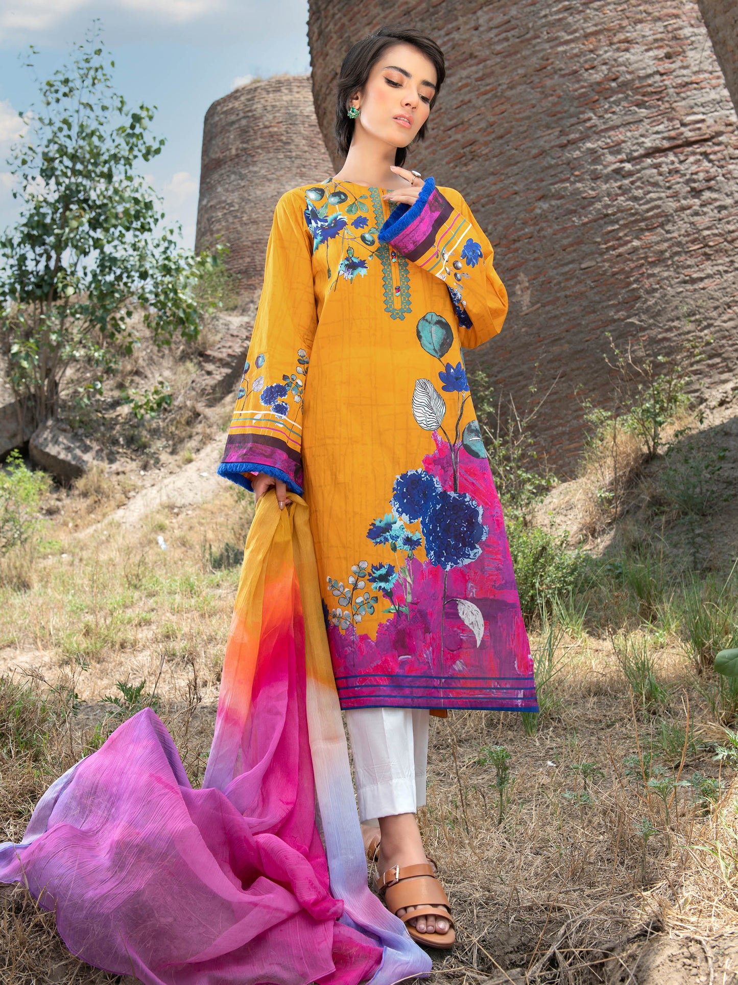 2 Piece Printed Lawn Texture Suit