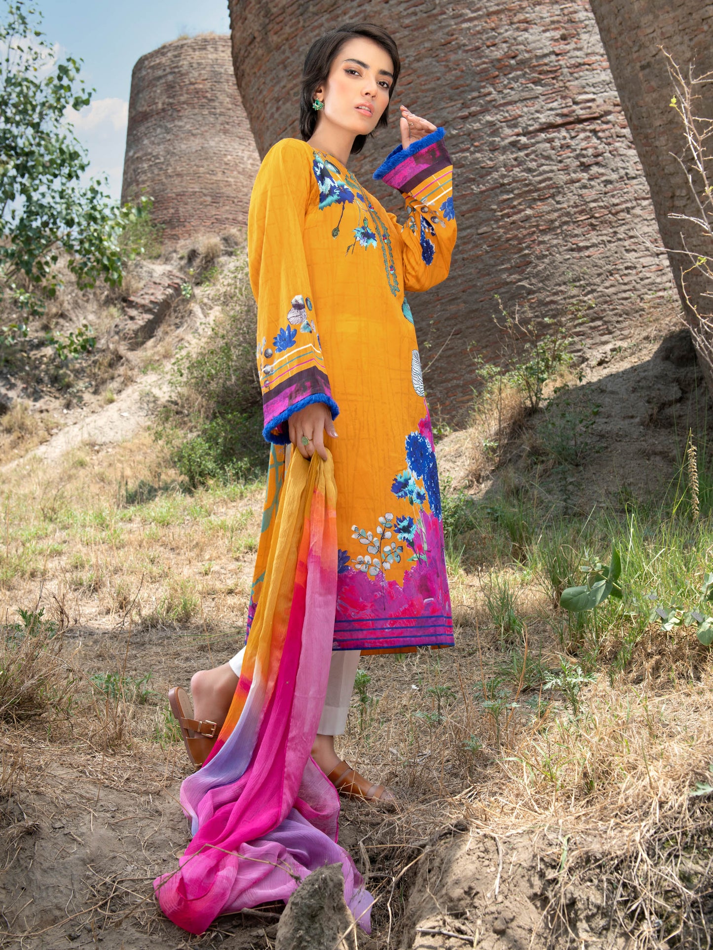 2 Piece Printed Lawn Texture Suit