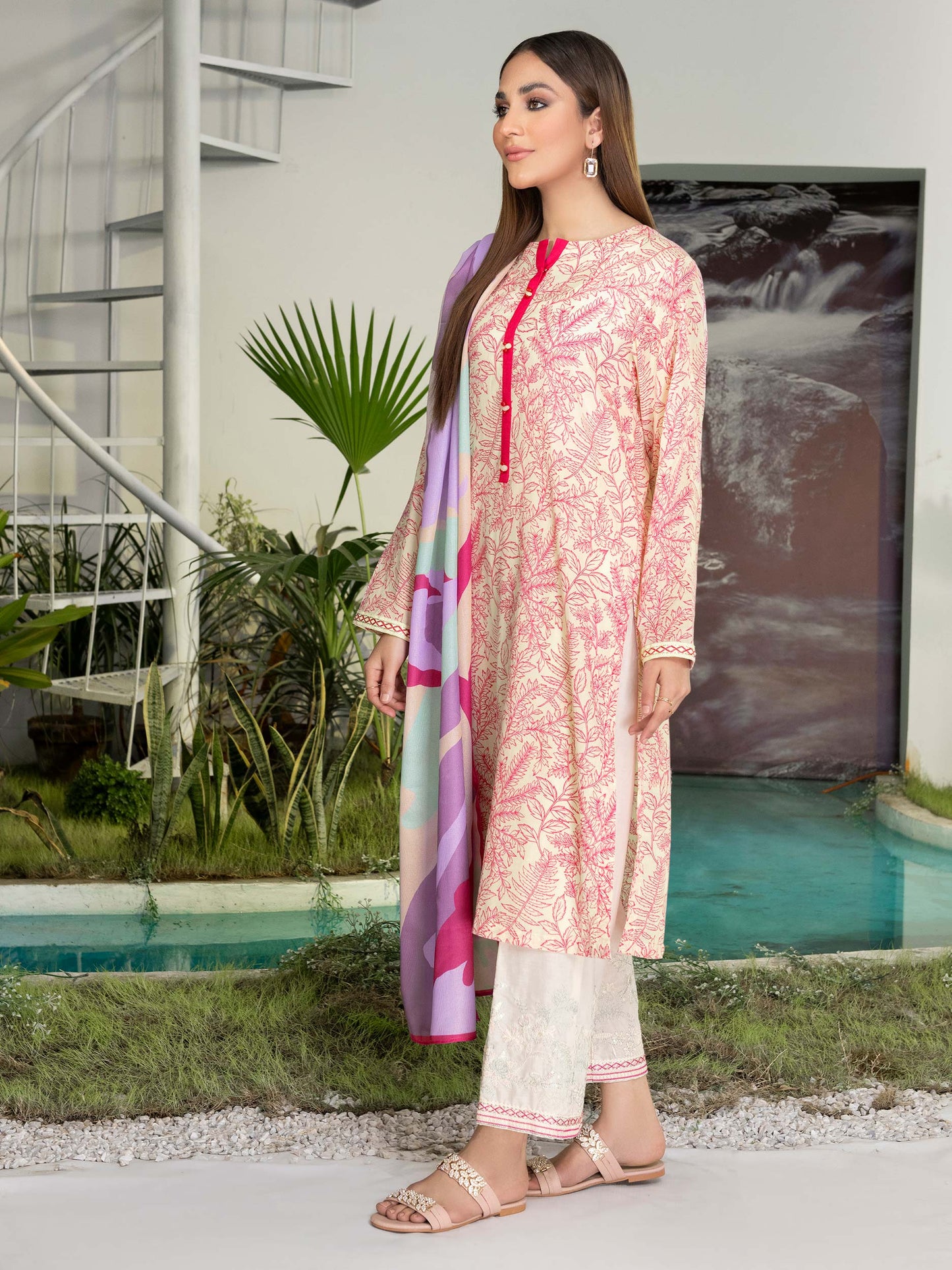 3 Piece Embroidered Lawn Suit