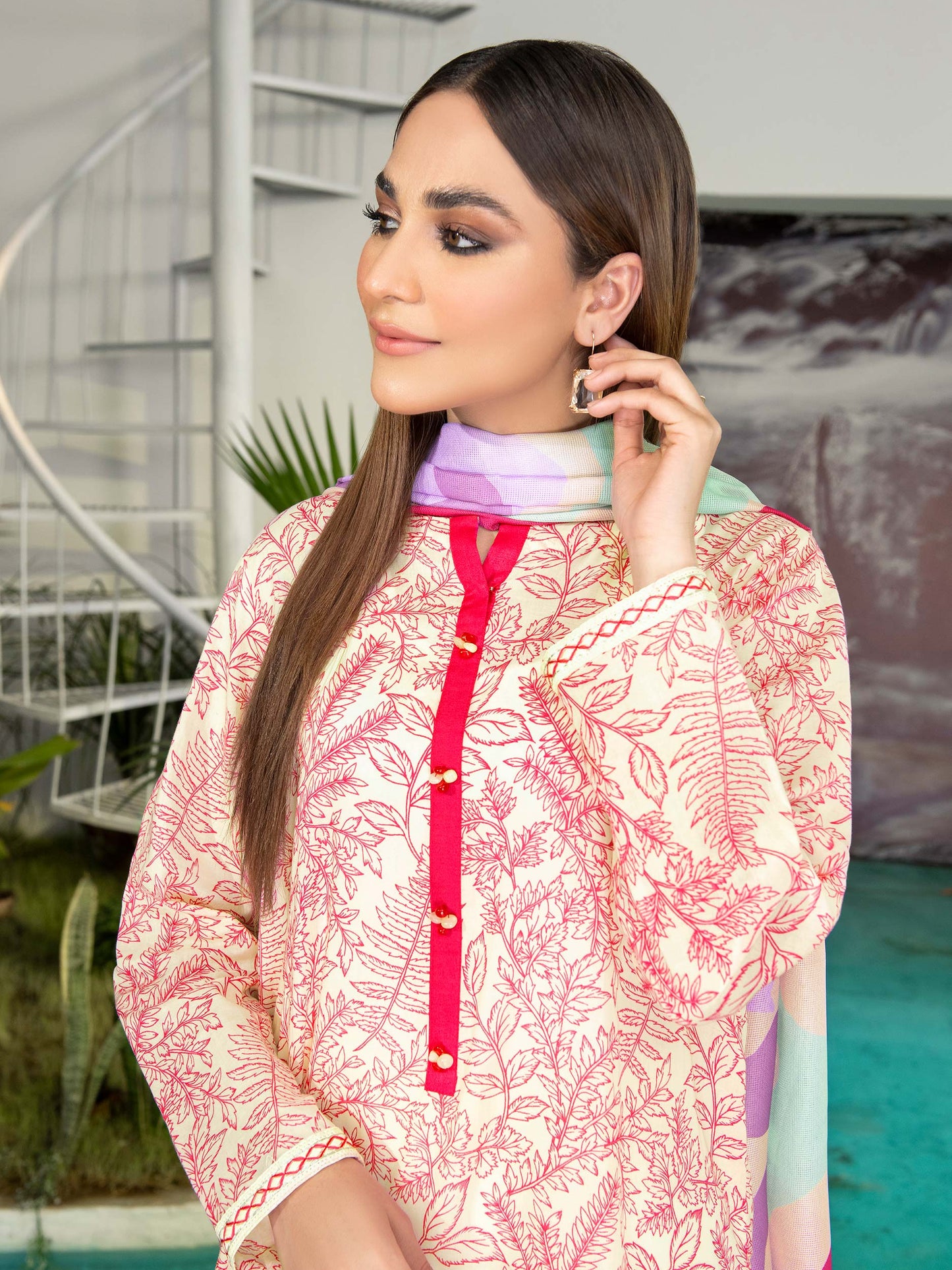 3 Piece Embroidered Lawn Suit