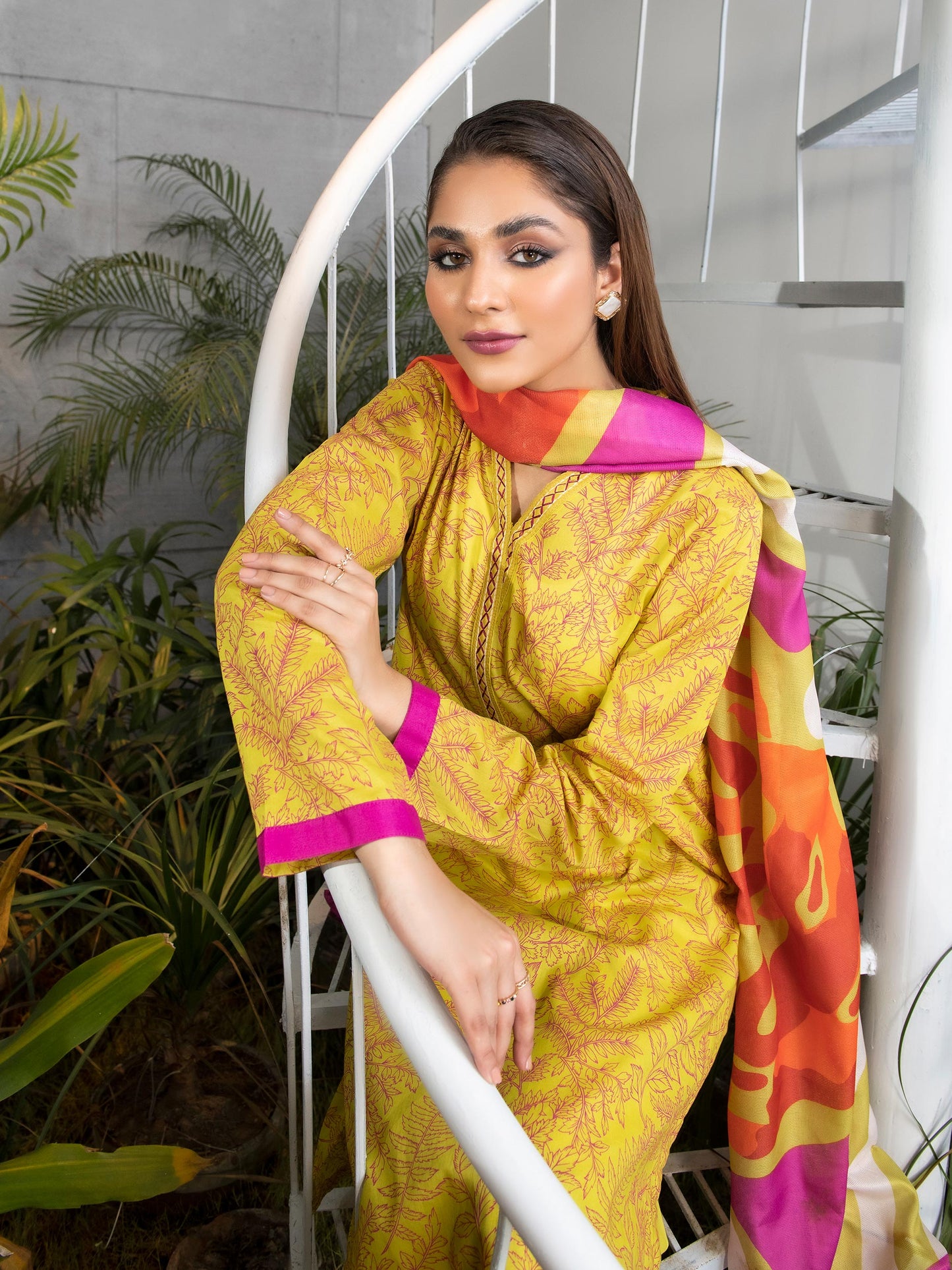 3 Piece Embroidered Lawn Suit