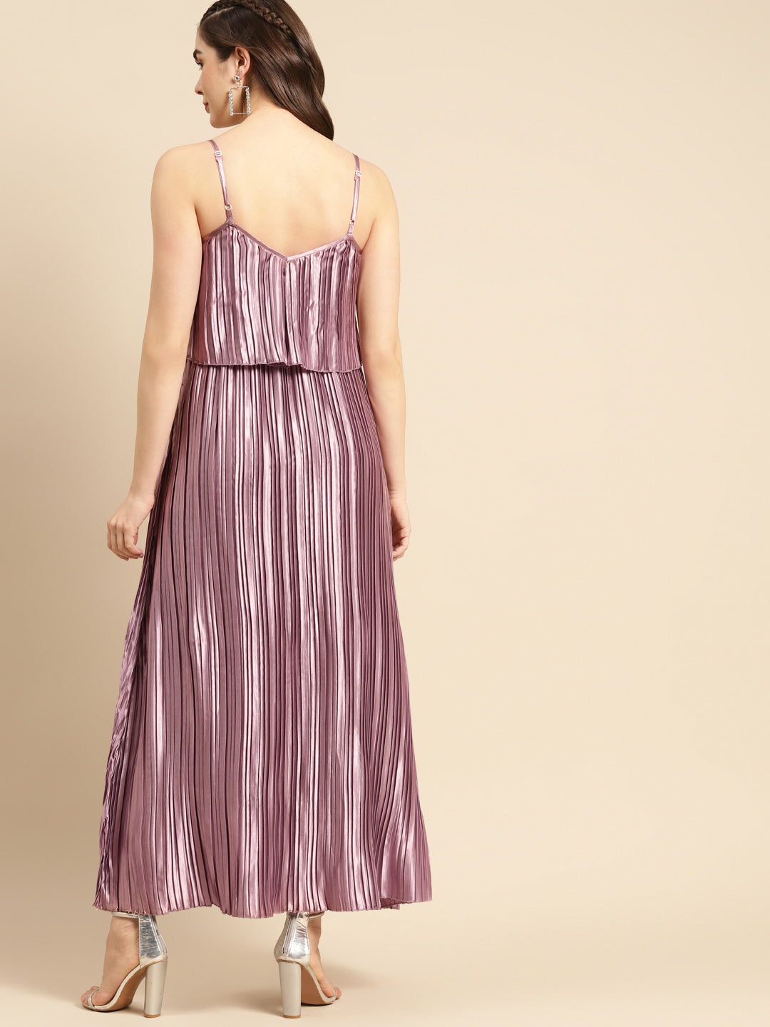 Pre pleated flare yoke maxi dress