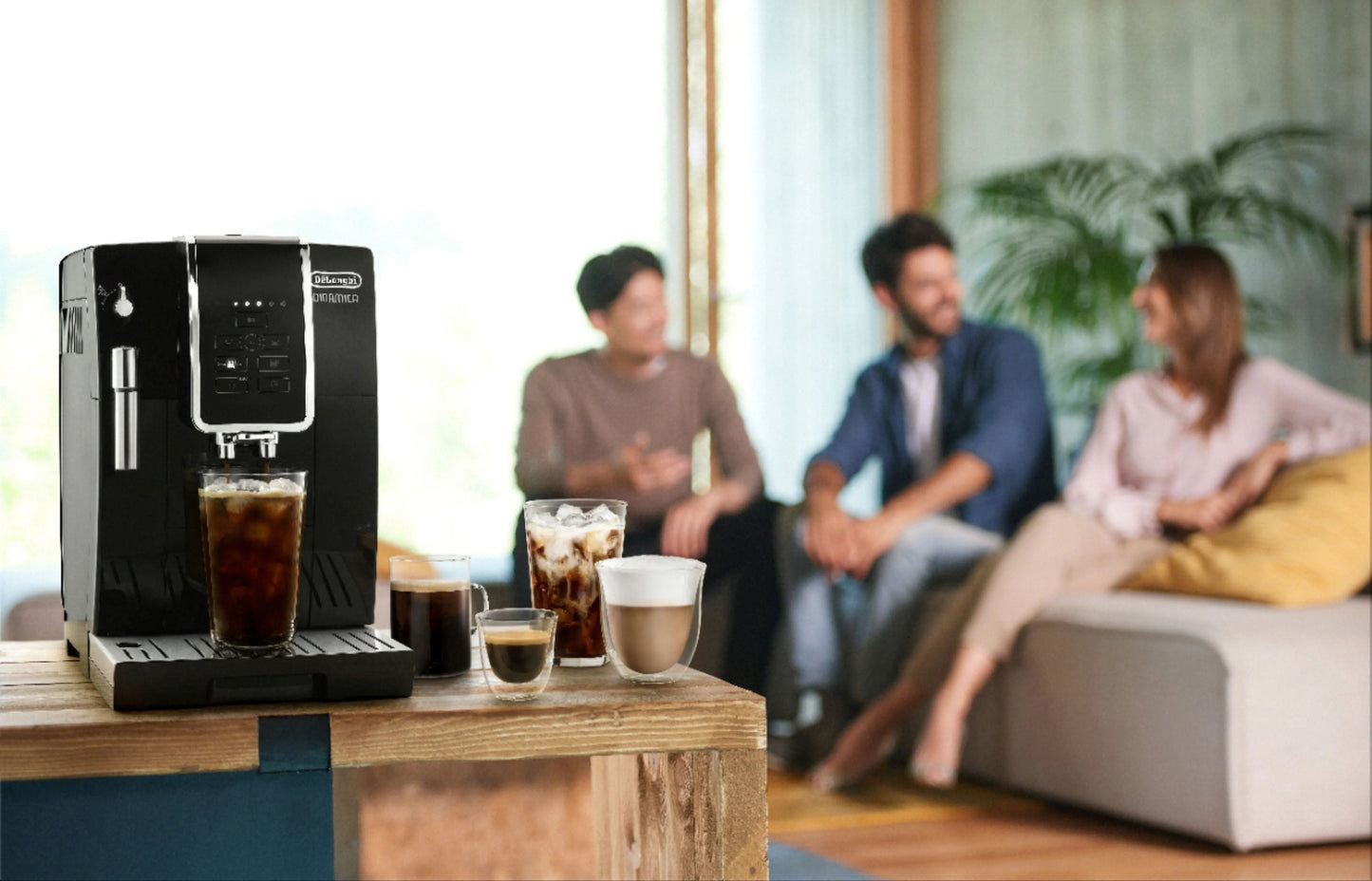 De'Longhi ECAM35020B - DINAMICA Espresso Machine with 15 bars of pressure and Milk Frother - Black/Stainless