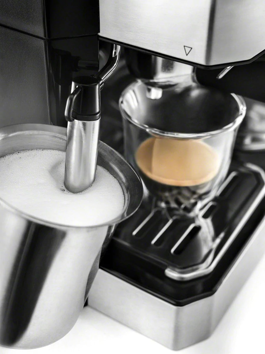 De'Longhi COM530M - Digital All-in-One Combination Coffee and Espresso Machine - Black and Stainless Steel