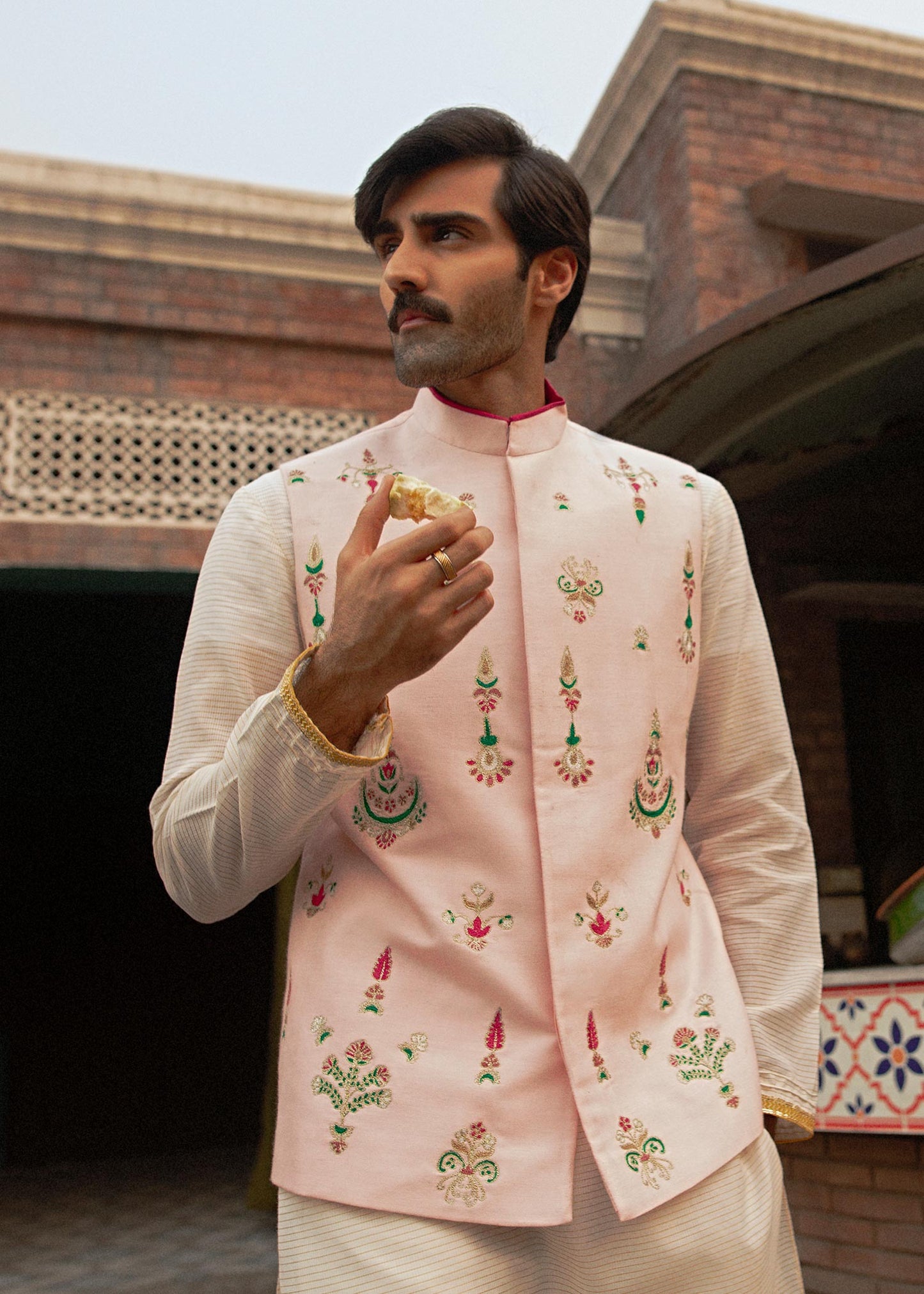Ali Xeeshan - Sefarish (US-LWH)