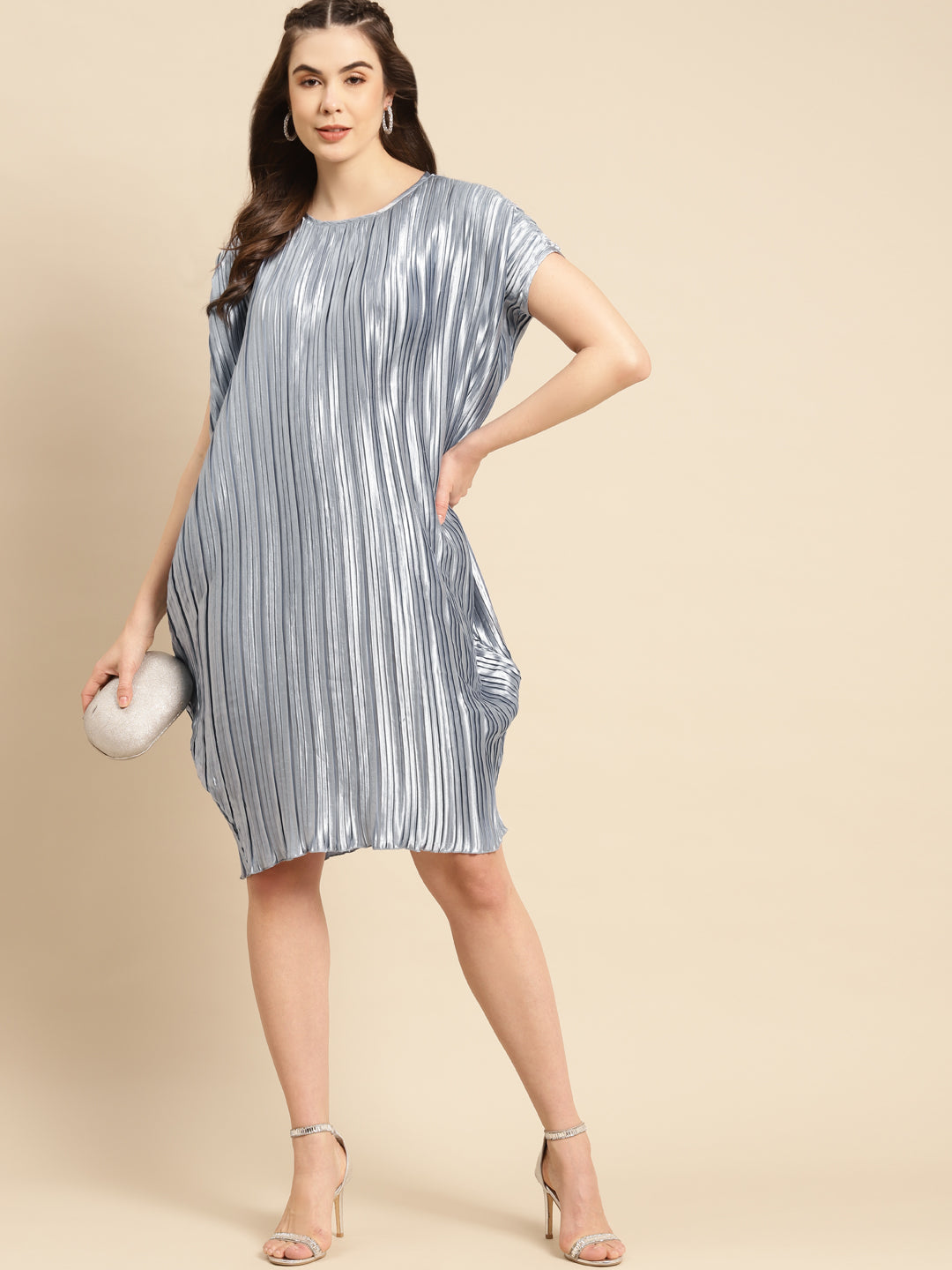 Anti fit Side Cowl Dress