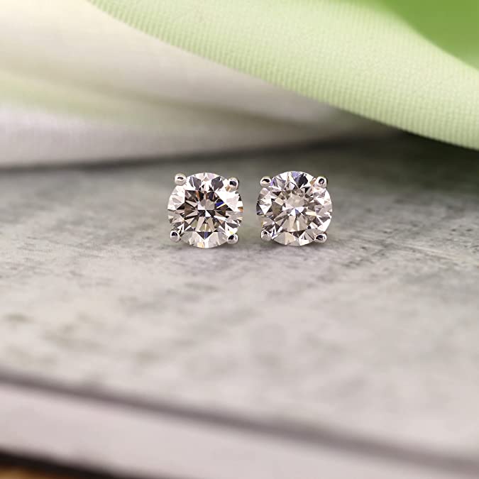 1.00 CTW Diamond Stud Earrings, AGI Certified VS/SI Clarity E-F Color, Set in 14K Gold (Lab Grown)