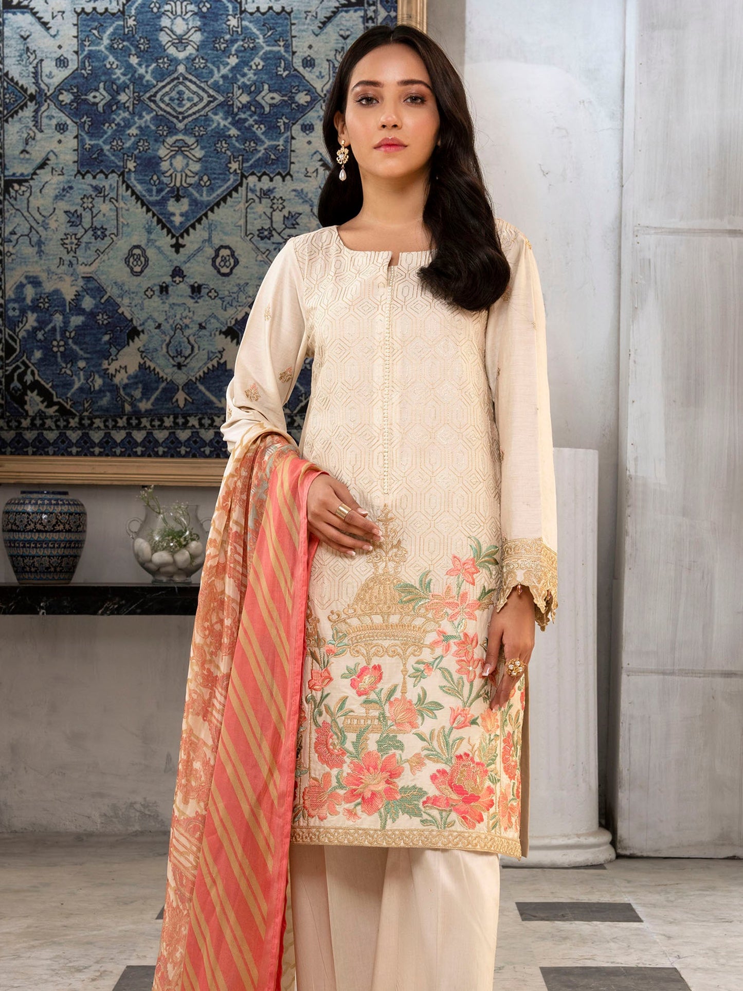 3 Piece Embroidered Lawn Suit