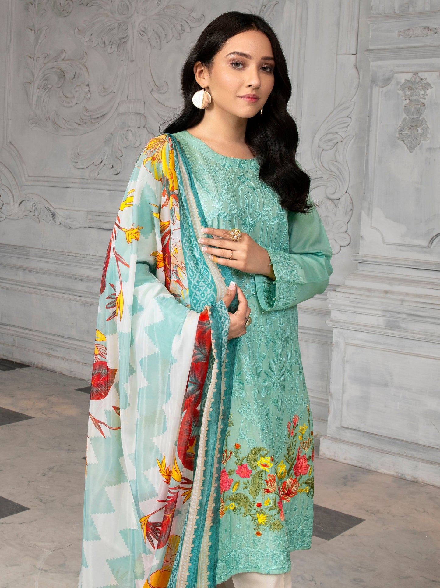 2 Piece Embroidered Lawn Suit