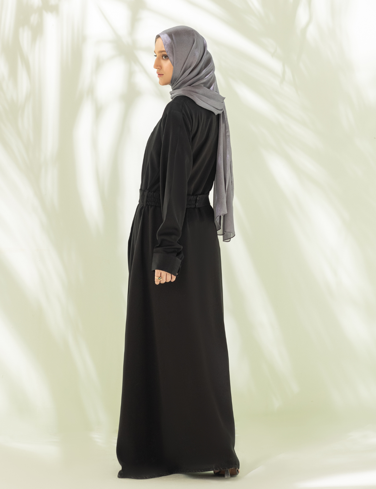 ADARA ABAYA