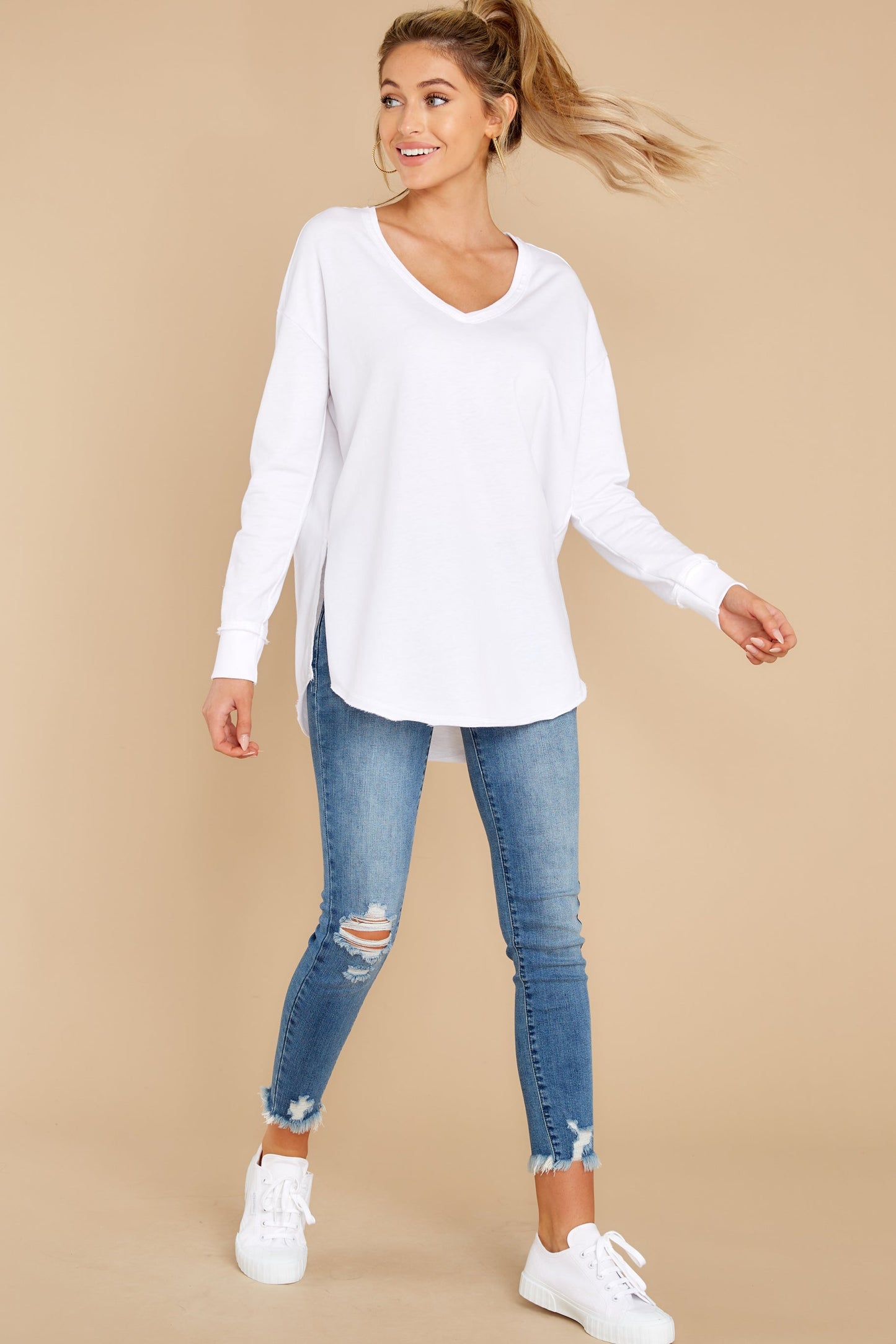 White V-Neck Weekender