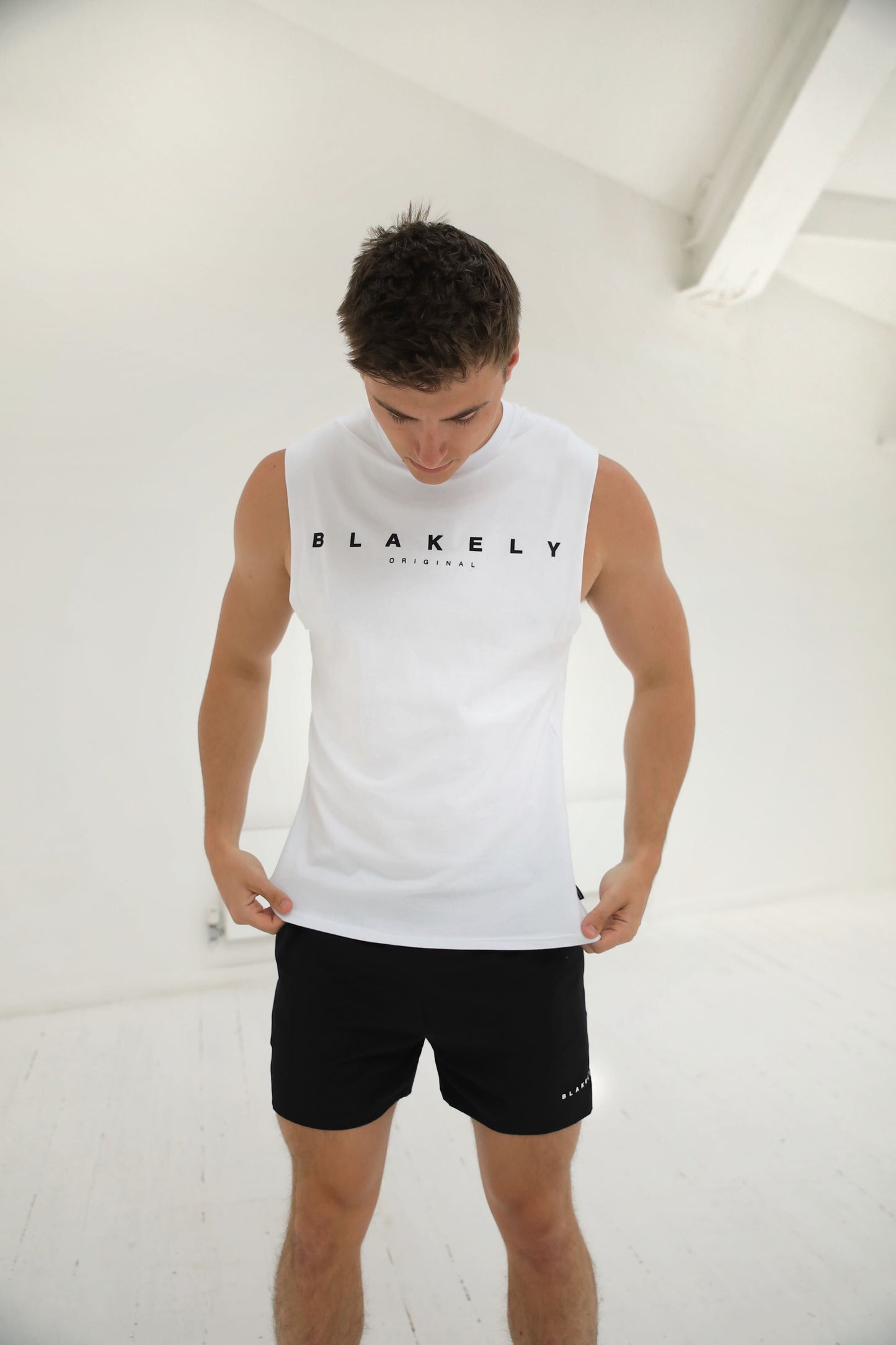 Apex Sleeveless - White