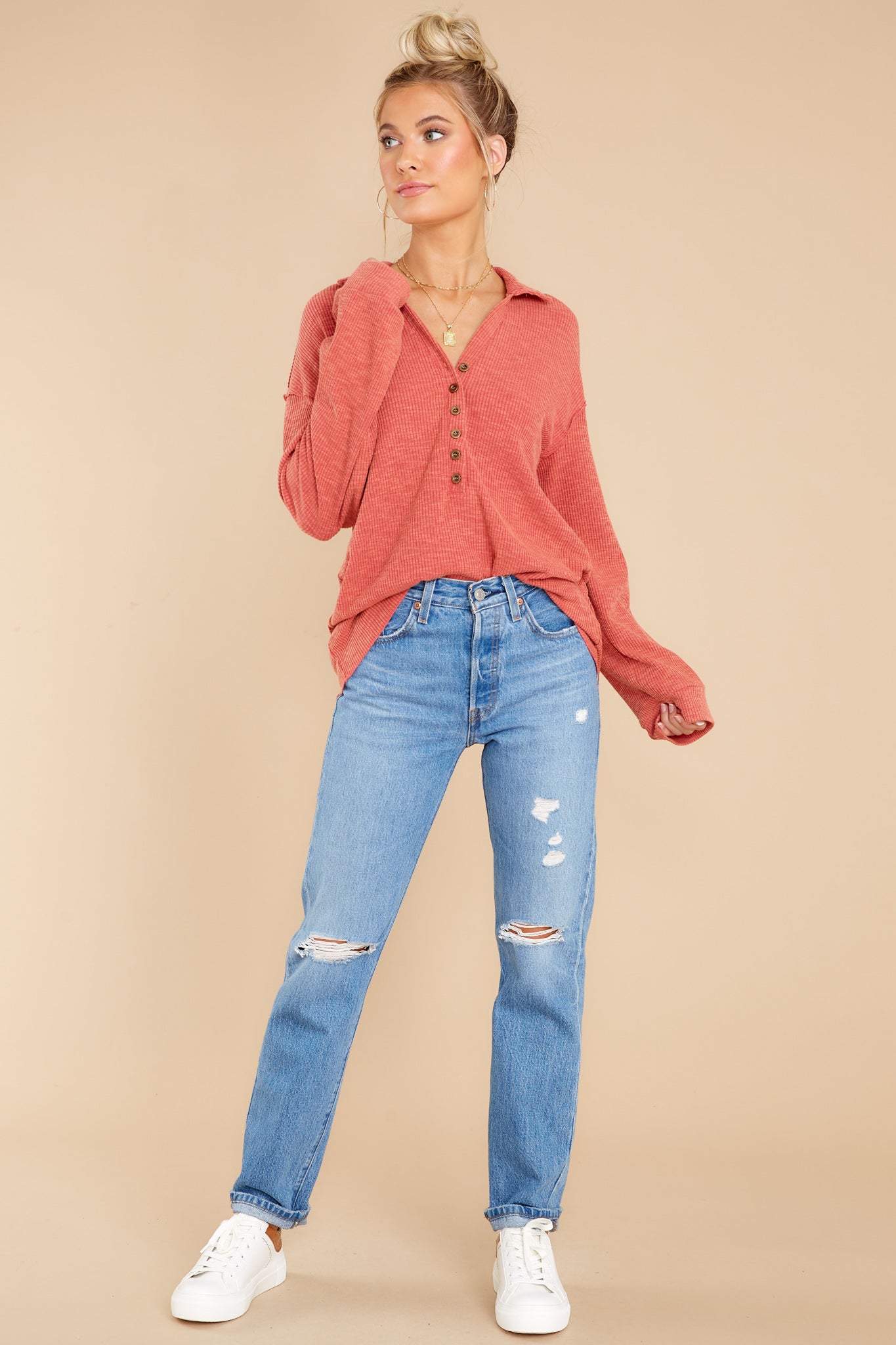 Climbing Higher Clay Red Top