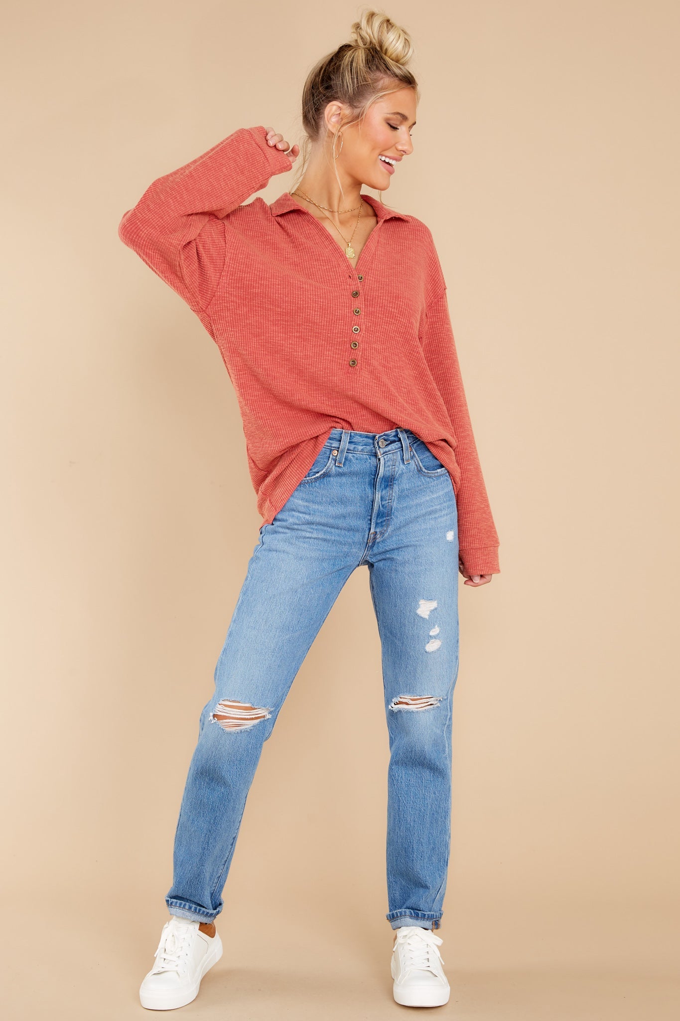 Climbing Higher Clay Red Top
