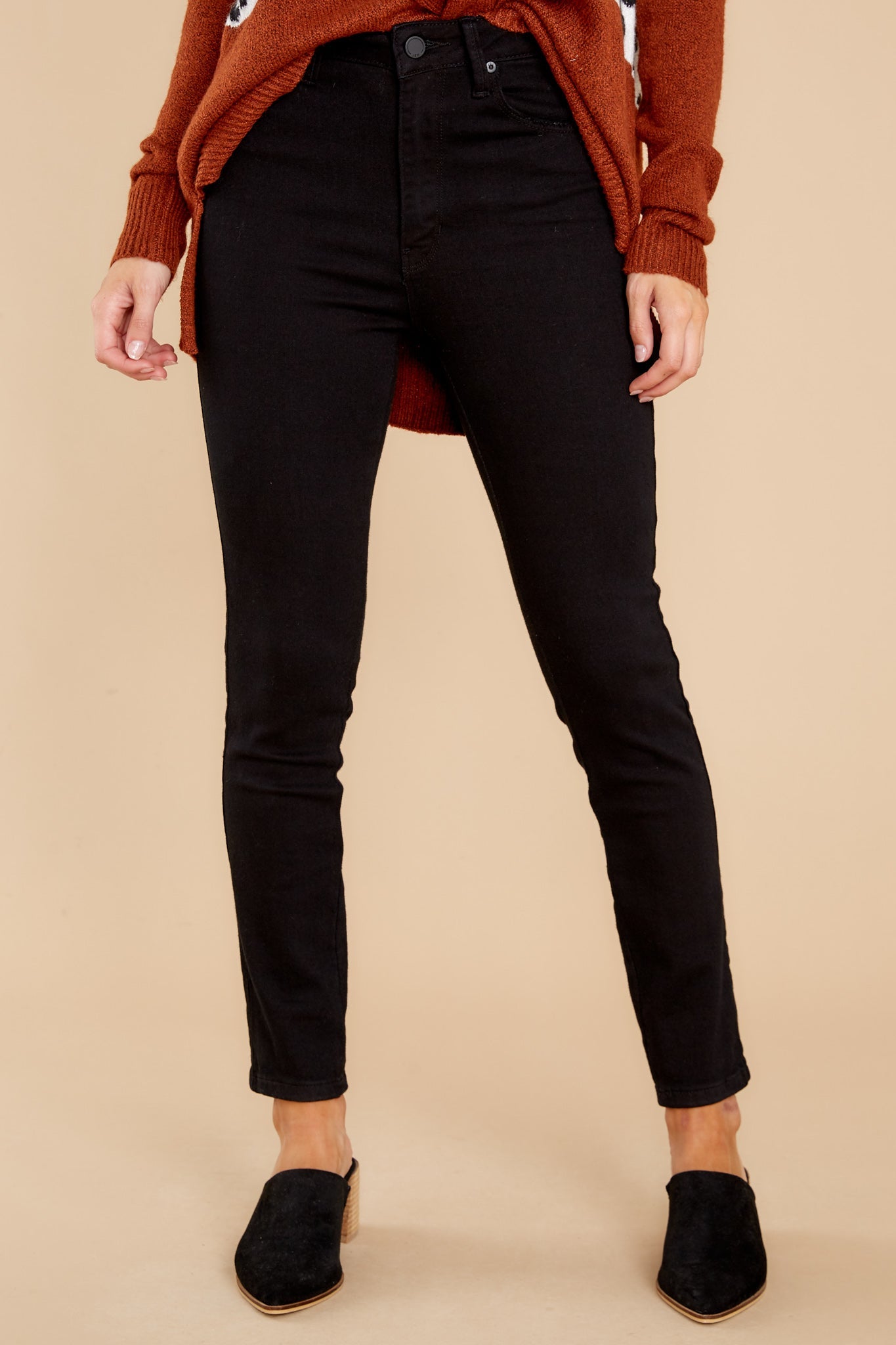 Front Row Memories Black Cropped Skinny Jeans