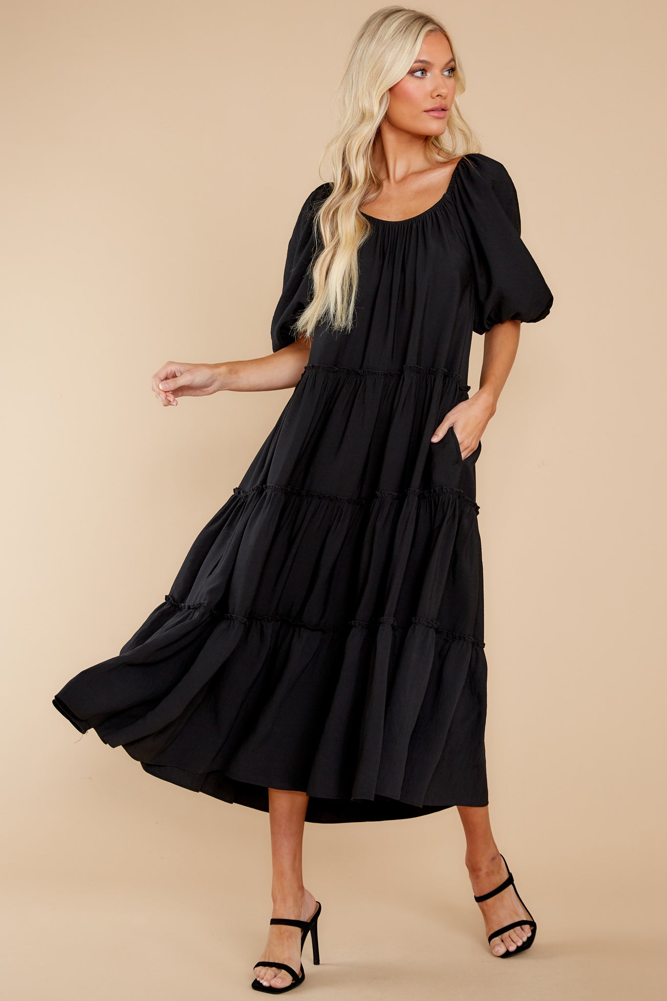 Story Teller Black Midi Dress