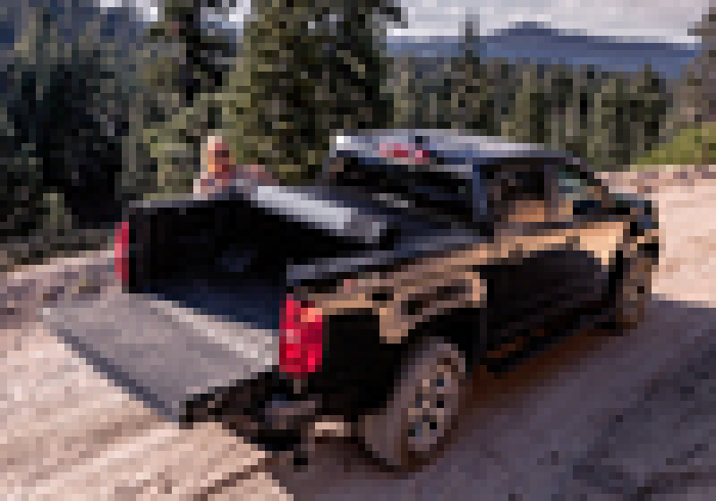 BAK 16-20 Toyota Tacoma 6ft Bed Revolver X4