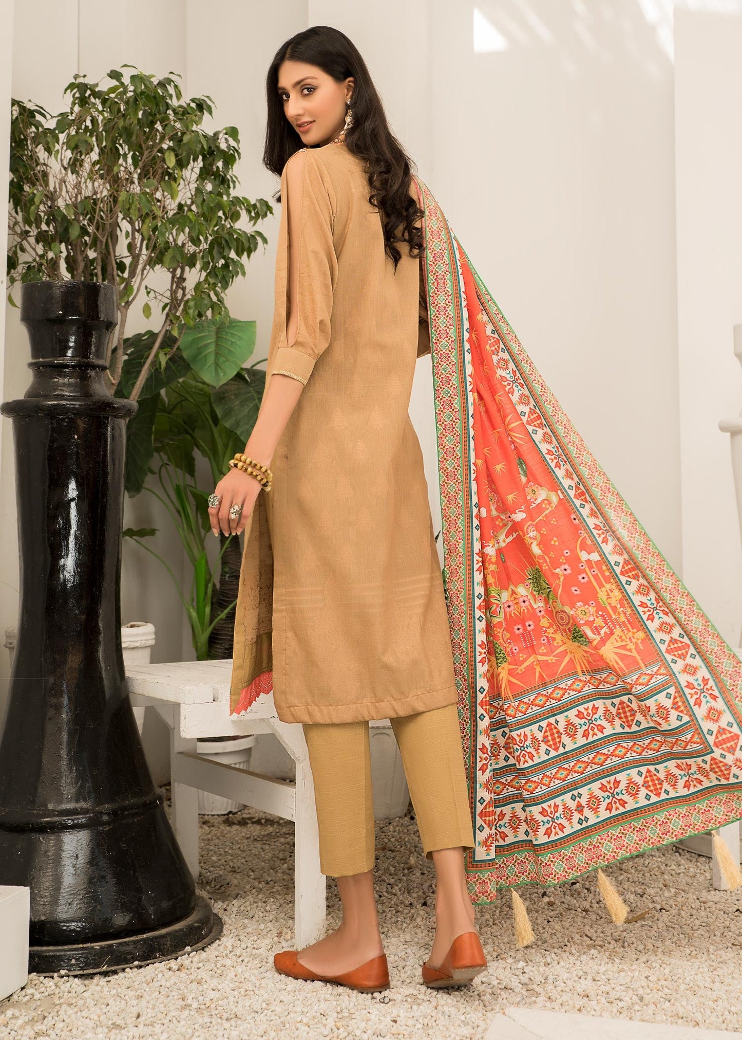 Jacquard - BEIGE NOMATIC  Dyed Khaddar Jacquard