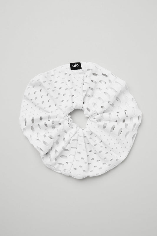 Mesh Haute Summer Scrunchie - White