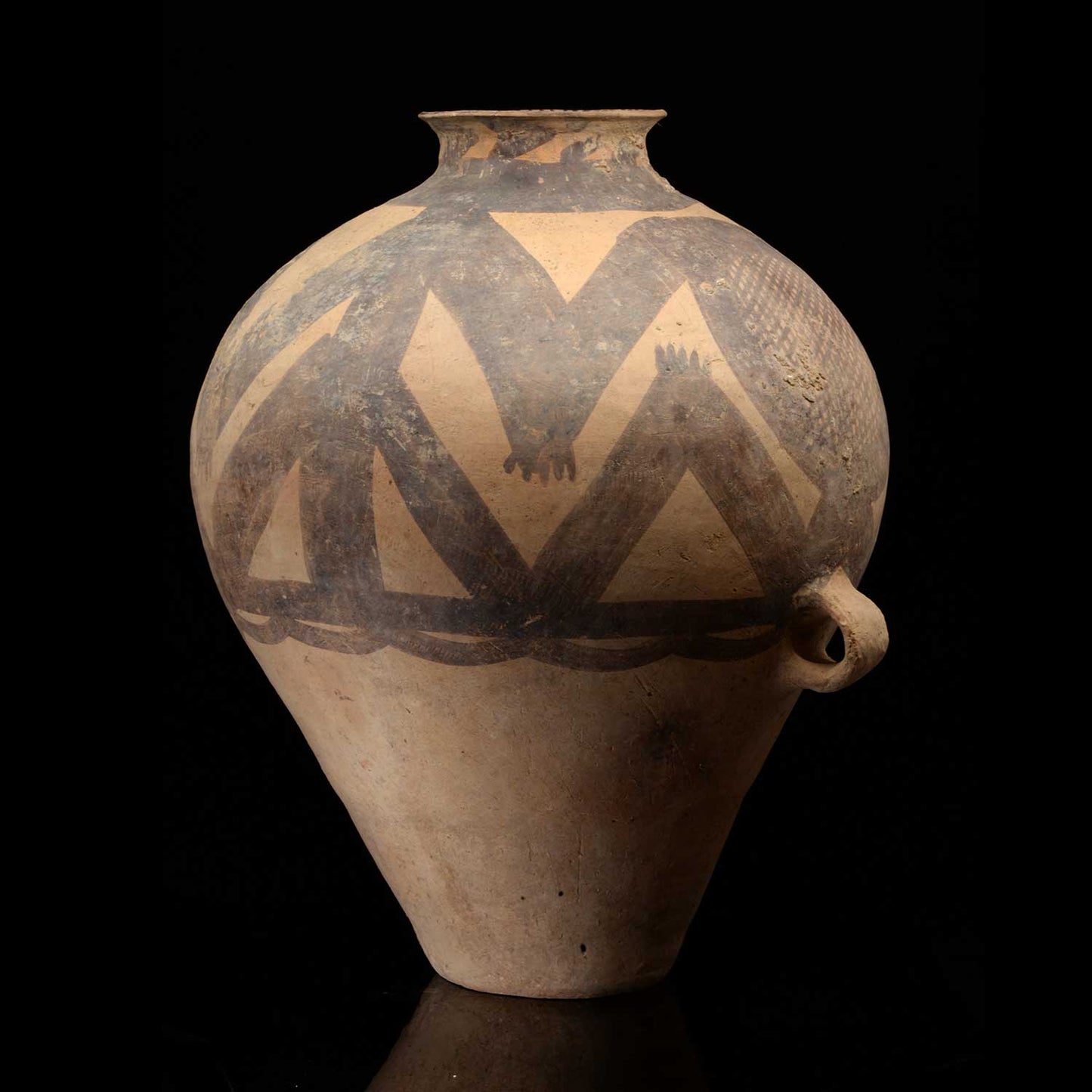 A large Yangshao terracotta Decorated Jar, Neolithic Period, ca. 3rd millennium BCE