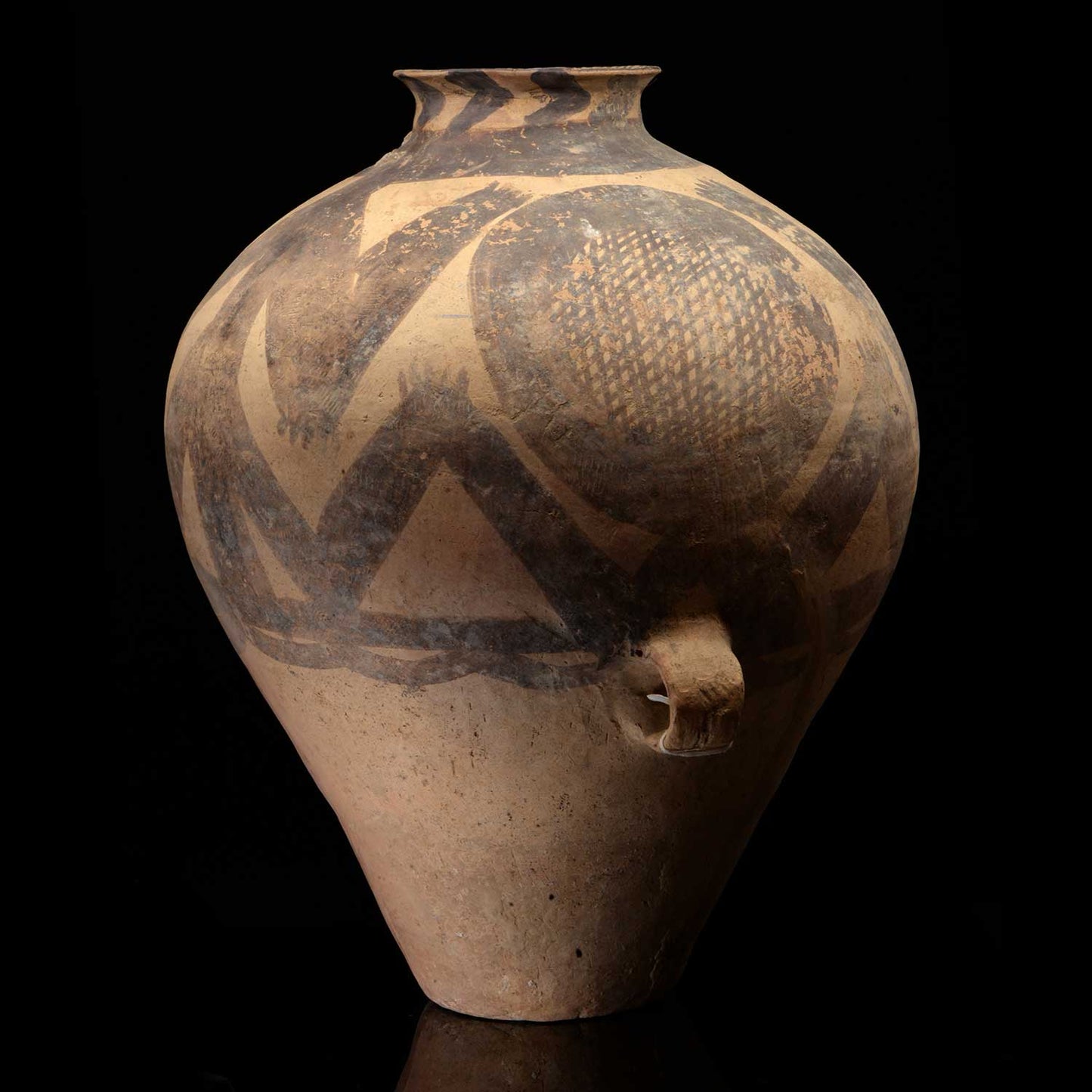 A large Yangshao terracotta Decorated Jar, Neolithic Period, ca. 3rd millennium BCE