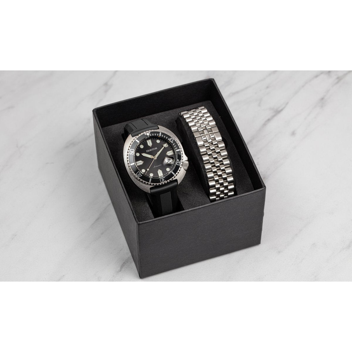 Heritor Automatic Matador Box Set with Interchangeable Bands and Date Display - Black/Silver - HERHR9301
